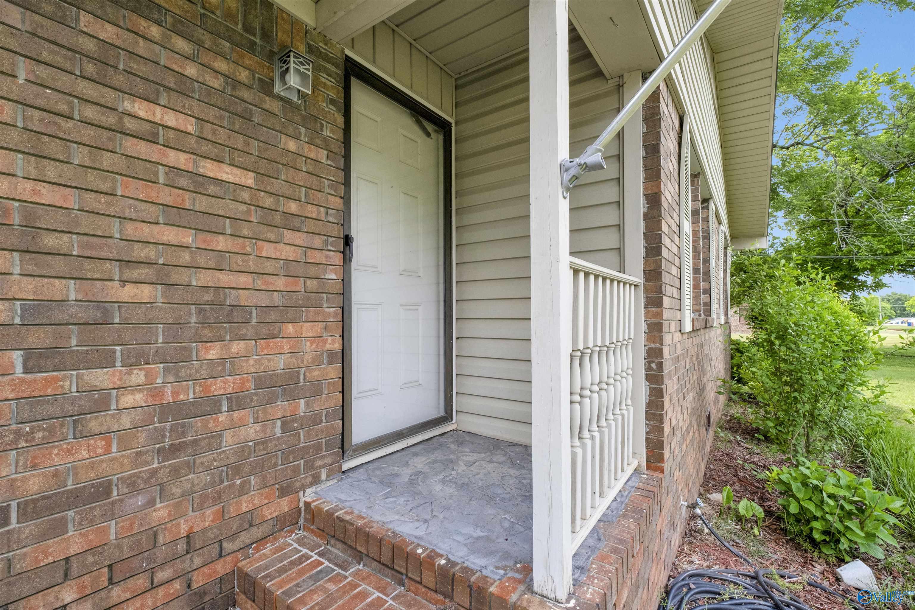 317 Wood Avenue SE