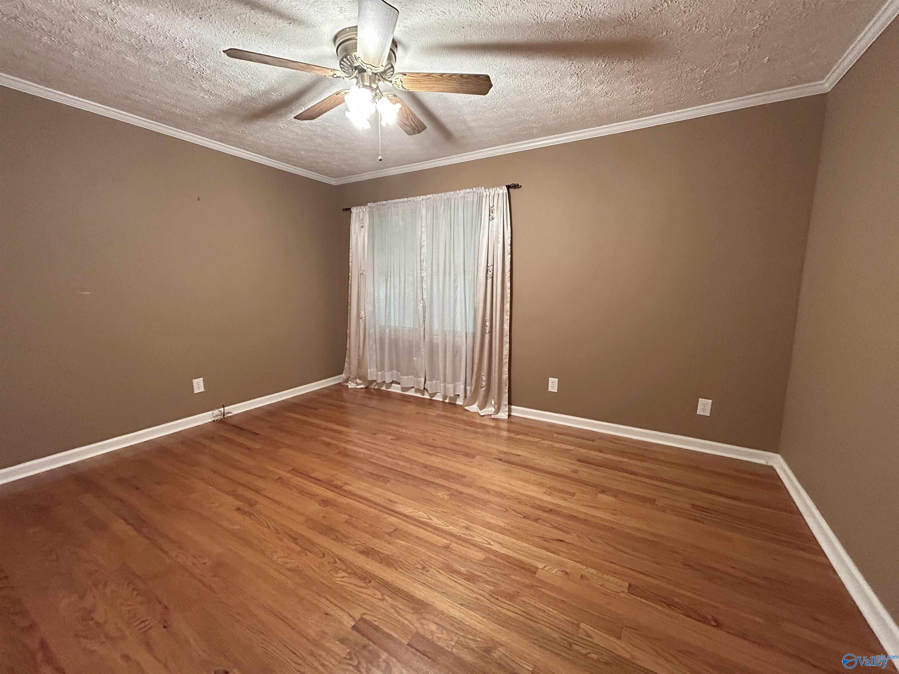405 Mountain Drive