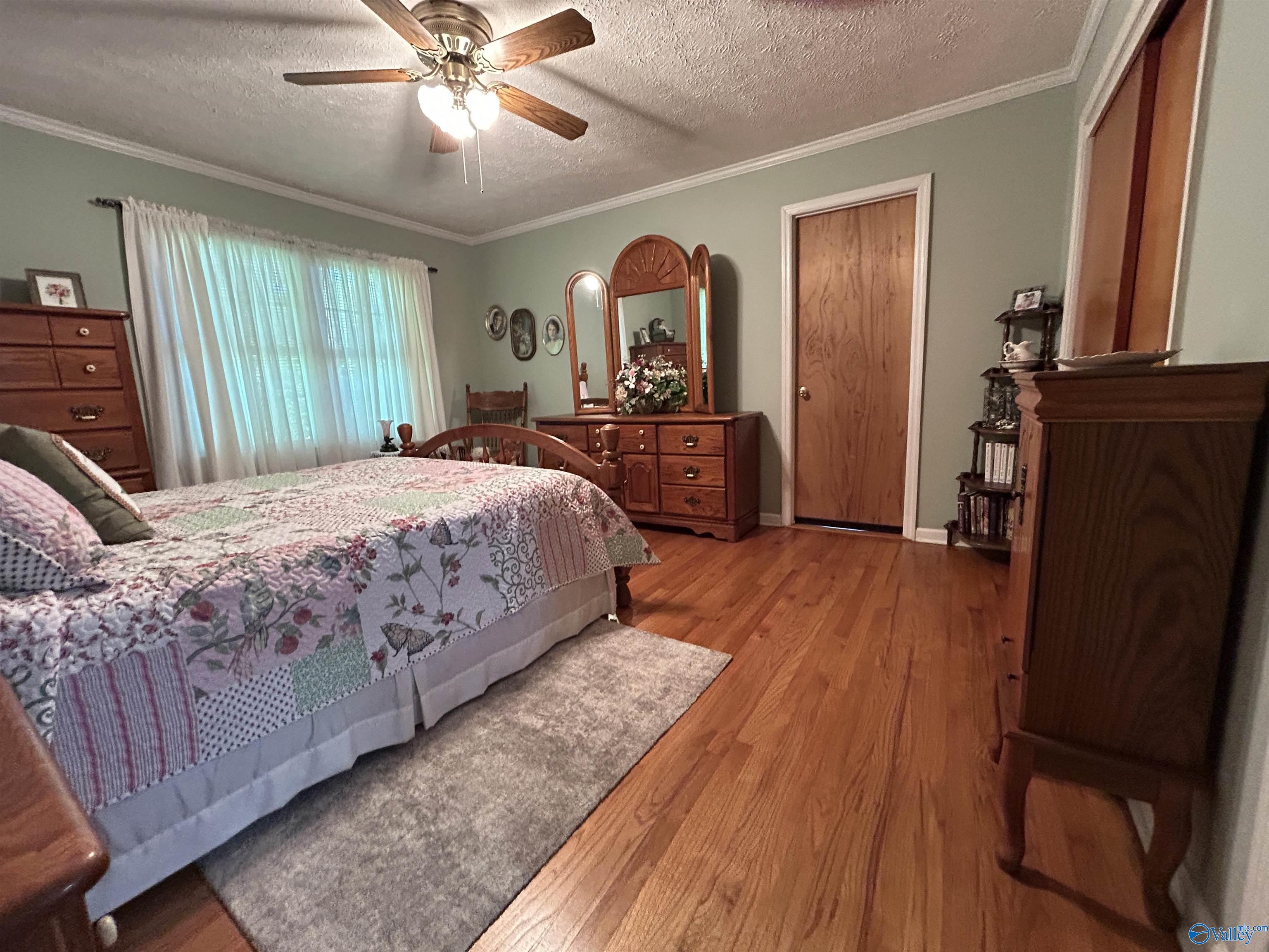 405 Mountain Drive