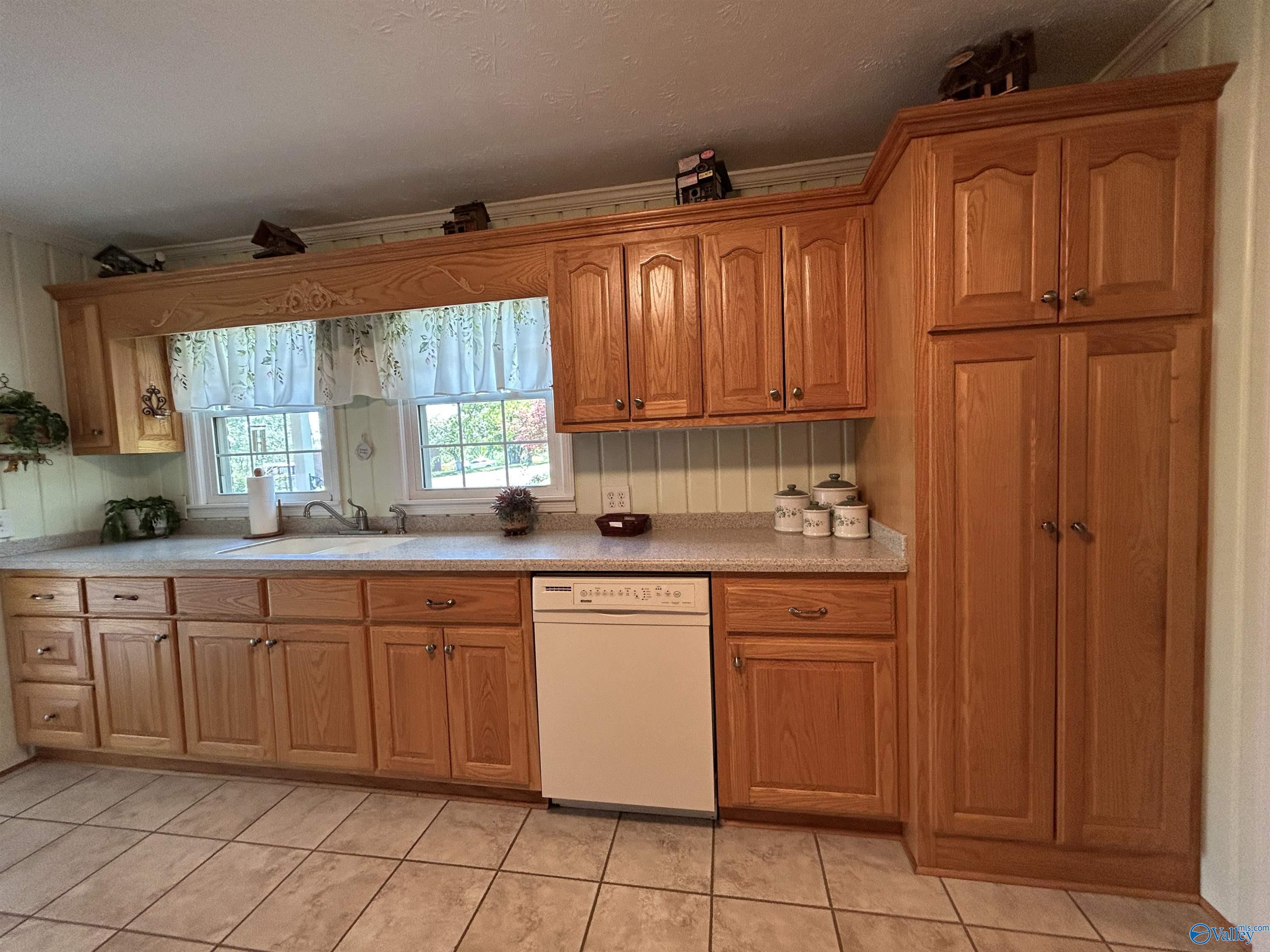 405 Mountain Drive