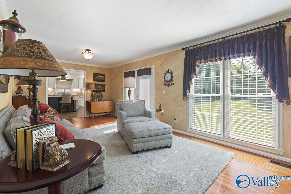 6240 Sloan Drive