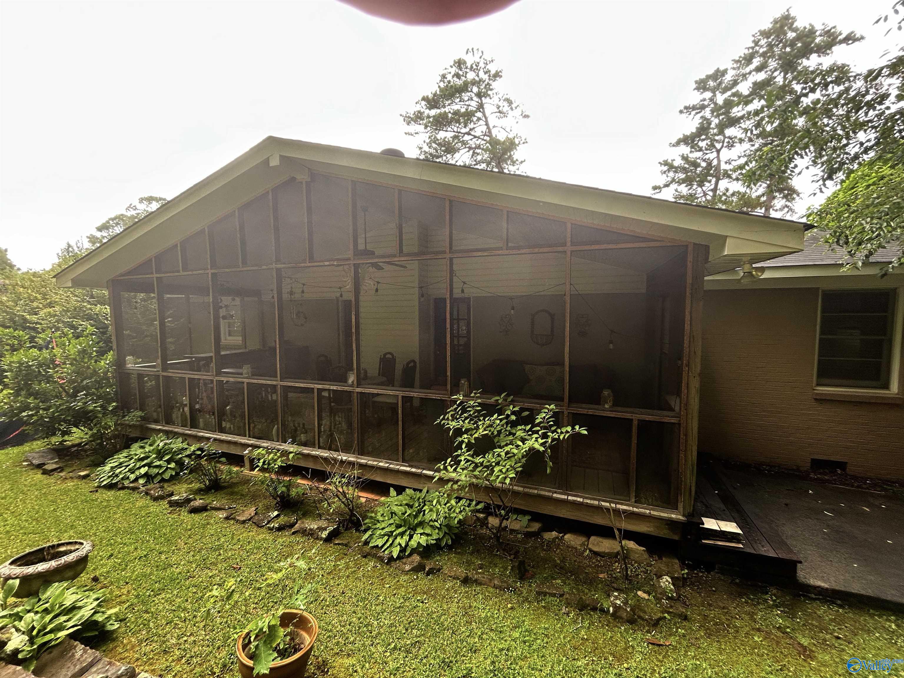 516 Country Club Drive