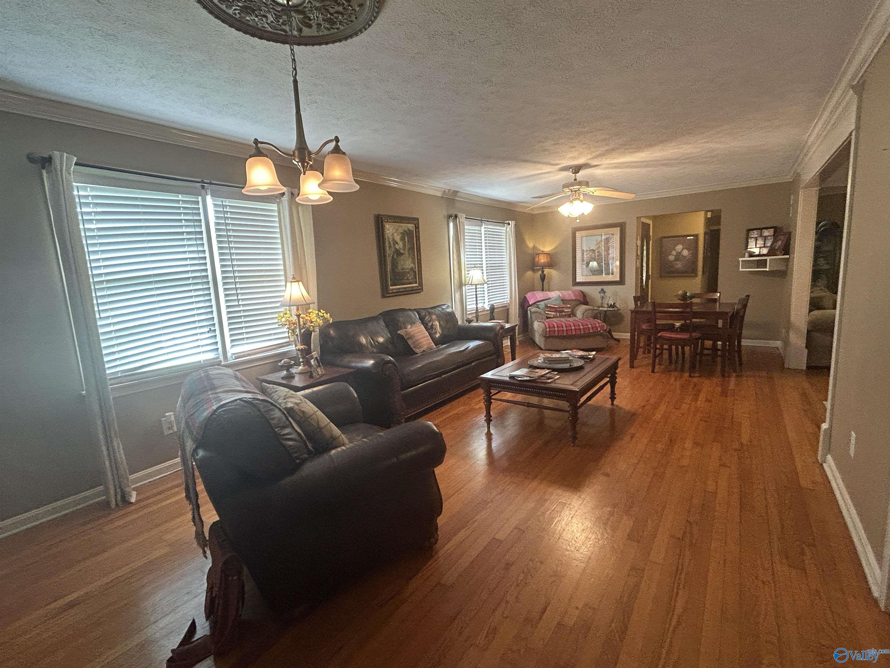 516 Country Club Drive