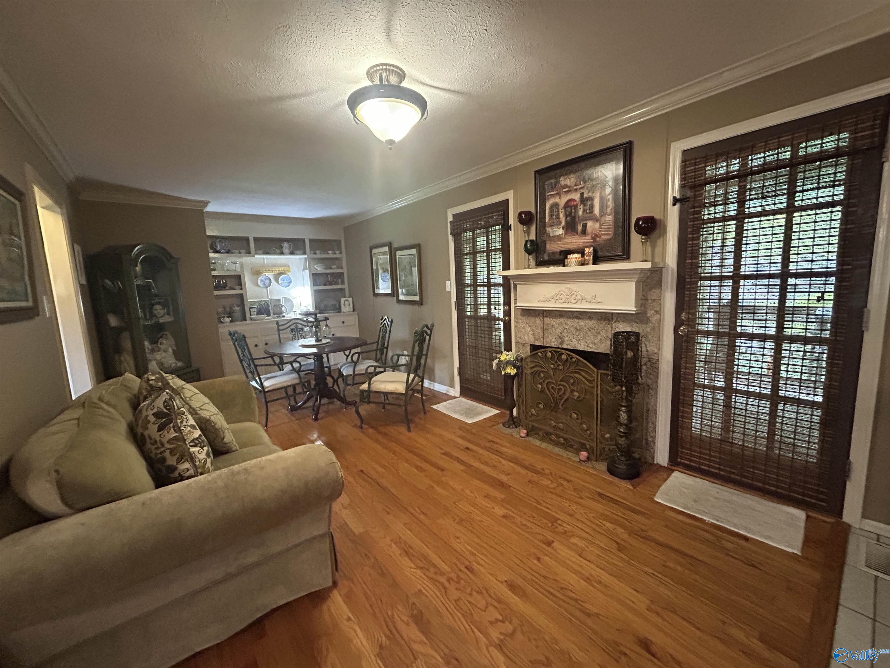 516 Country Club Drive