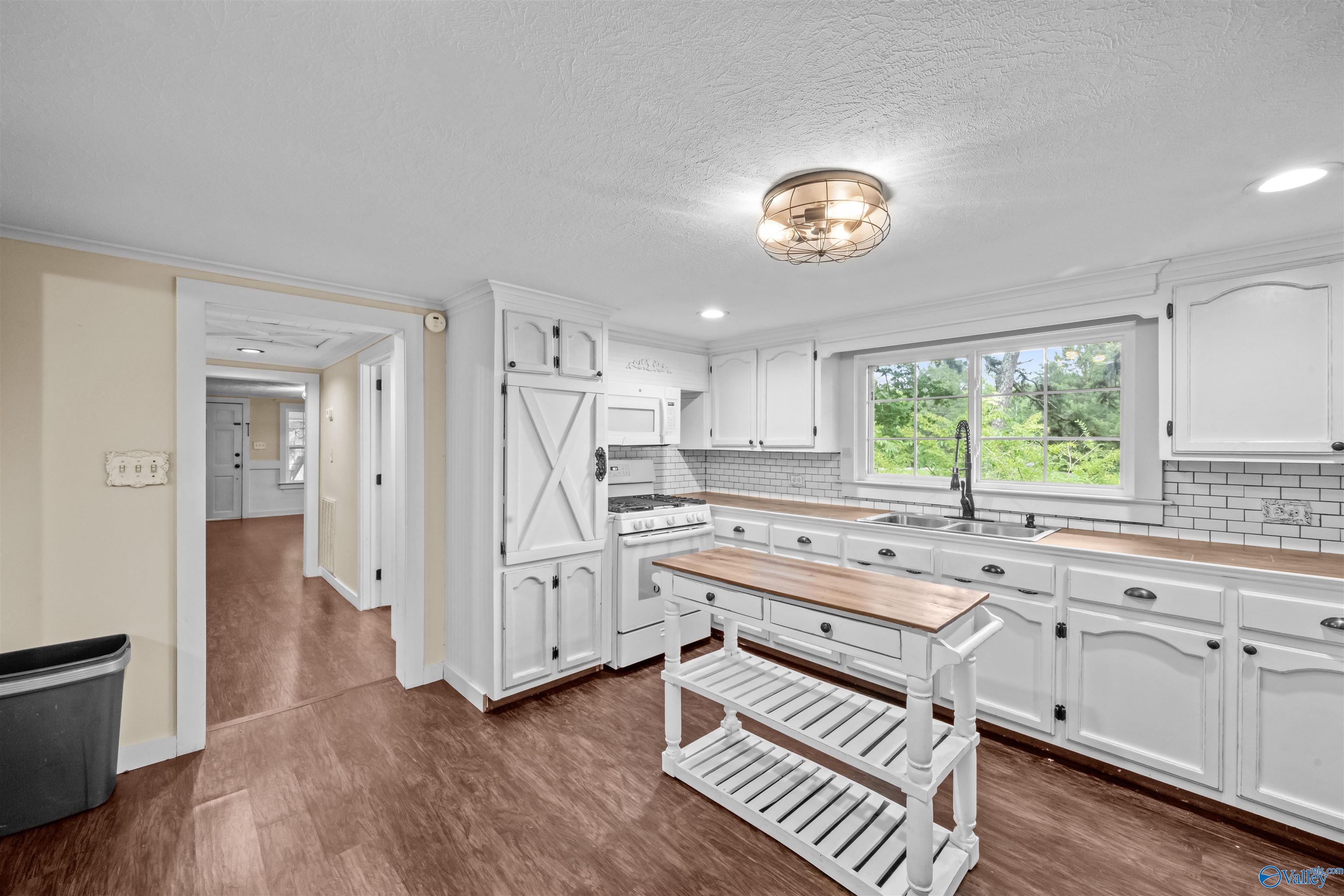811 Leeth Gap Road