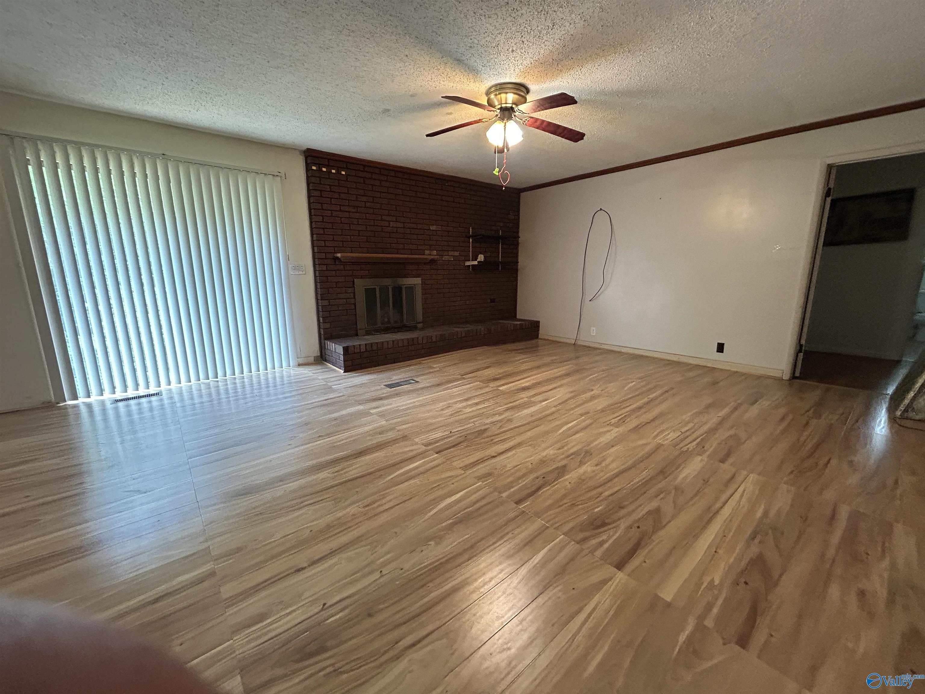 1402 Ross Lake Road