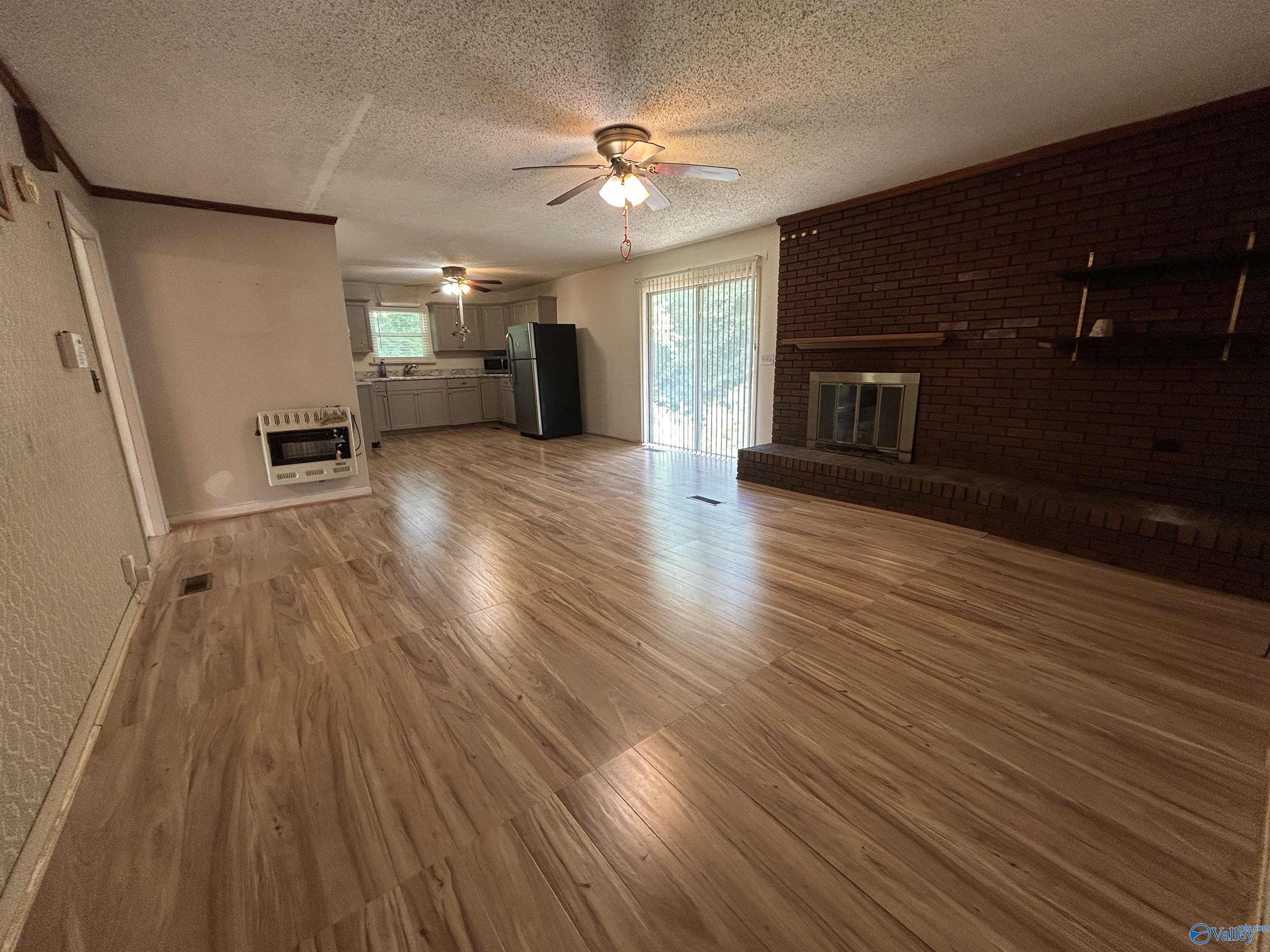 1402 Ross Lake Road