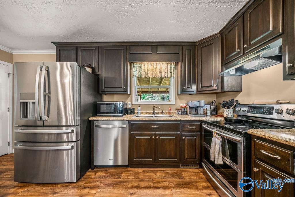419 County Road 582