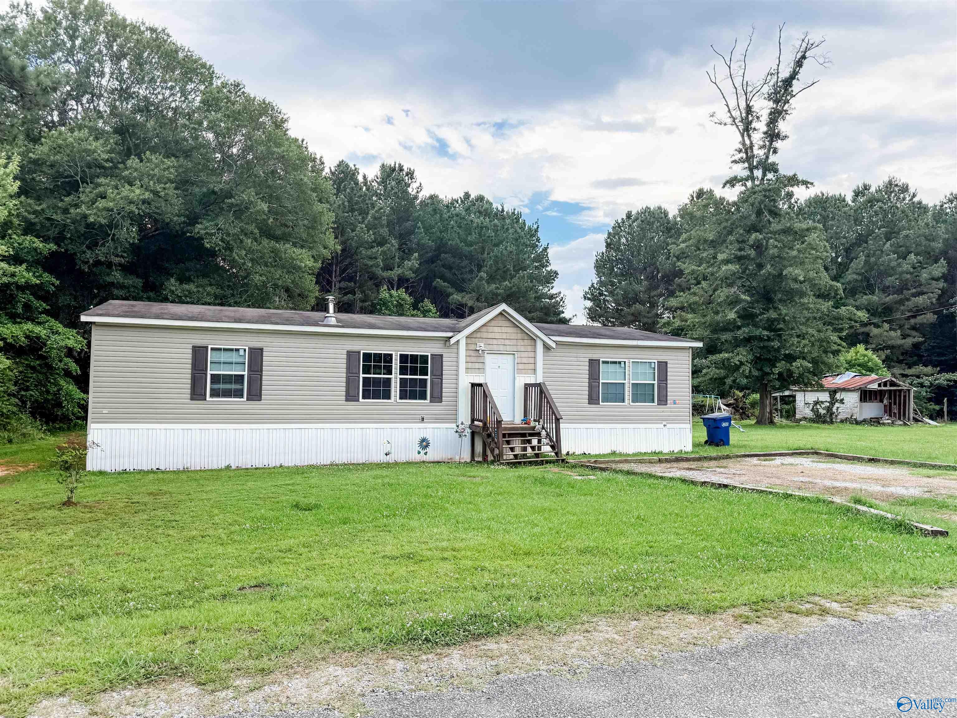 2983 Kershaw Quarters Road