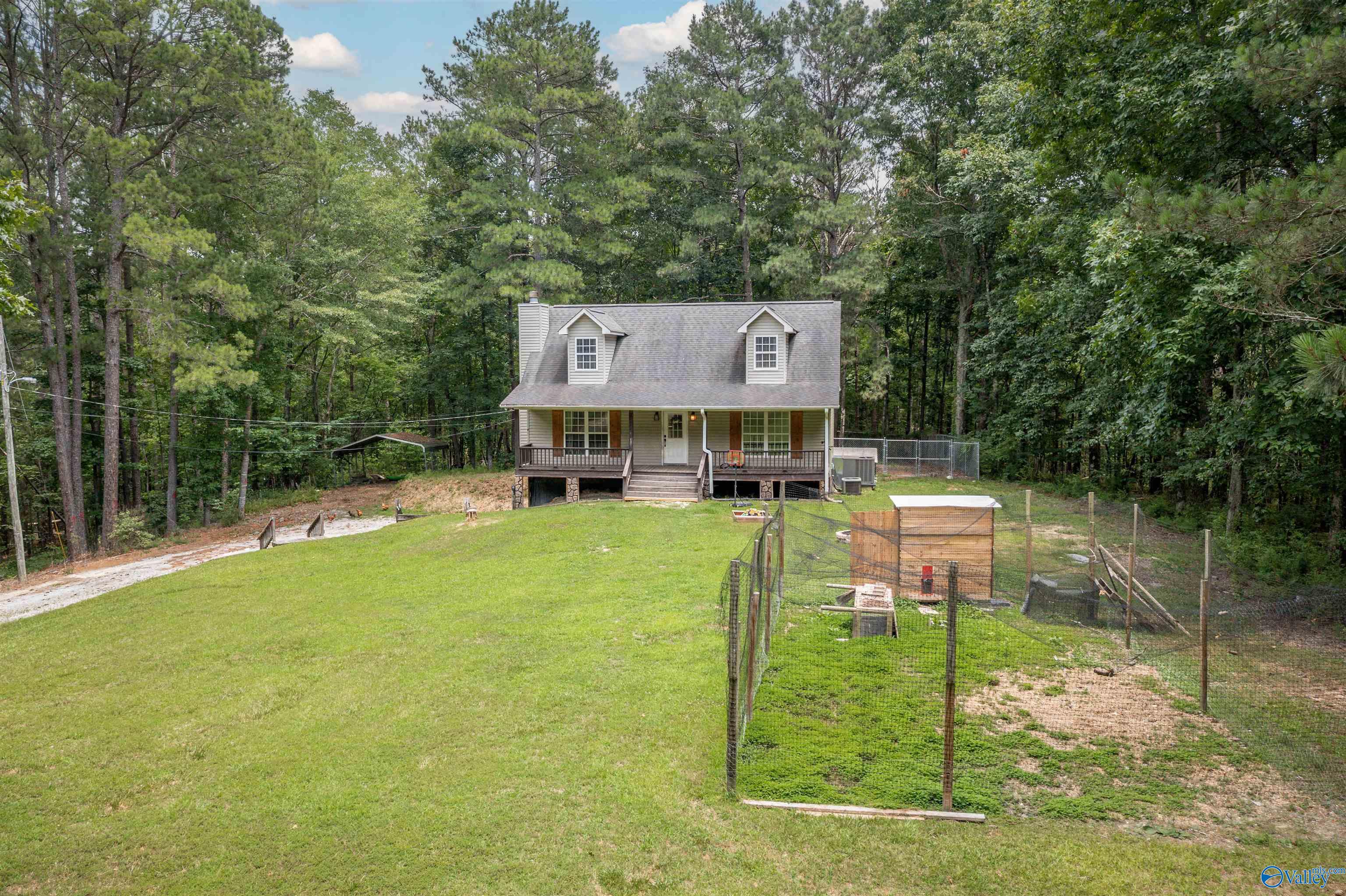 4699 Mountain Shadows Trail