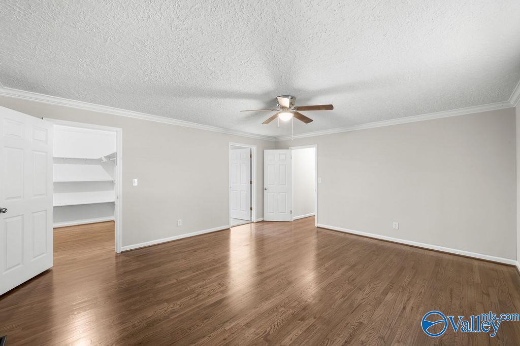 305 Green Street SE