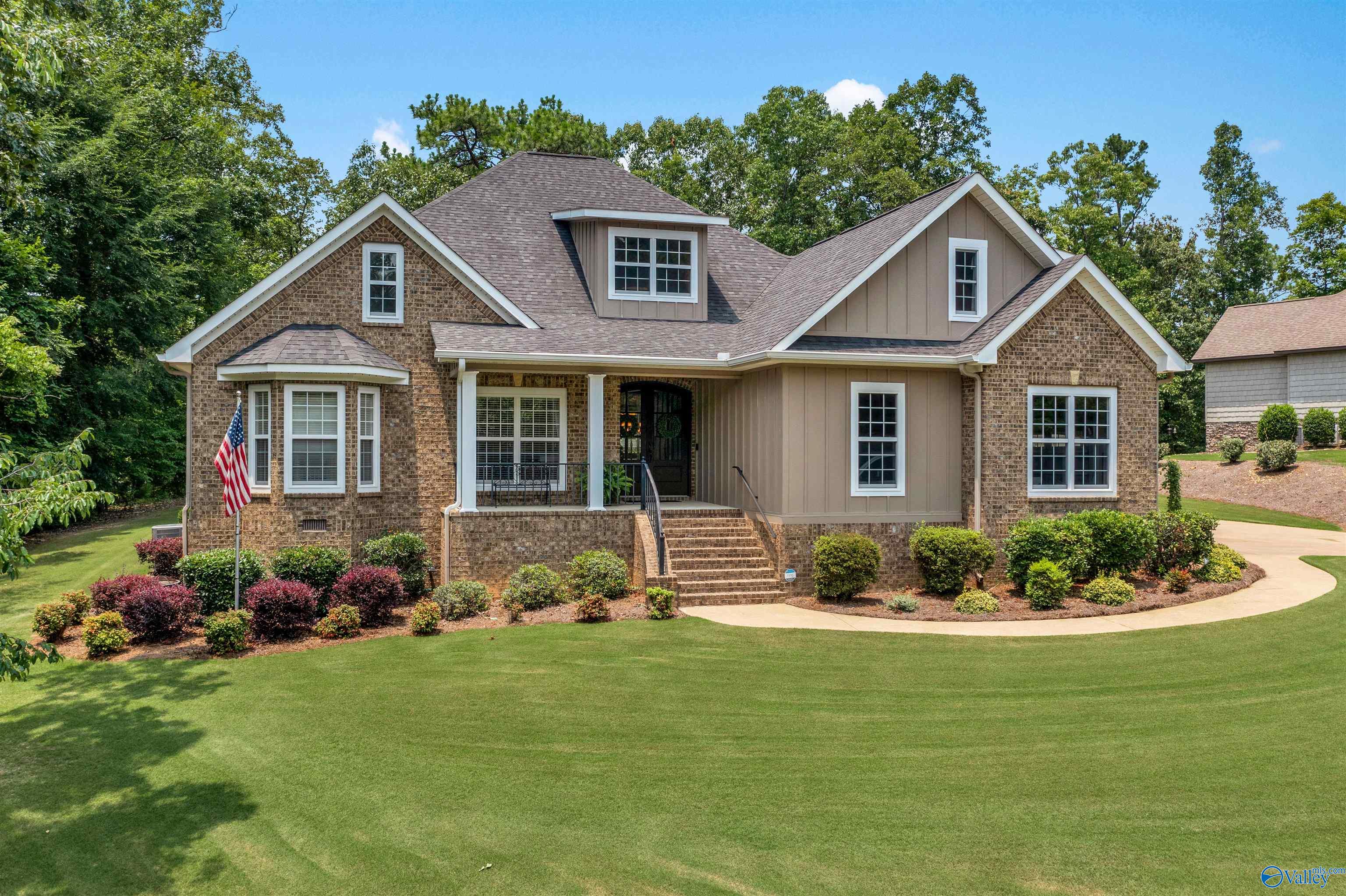 240 Oak Leaf Lane