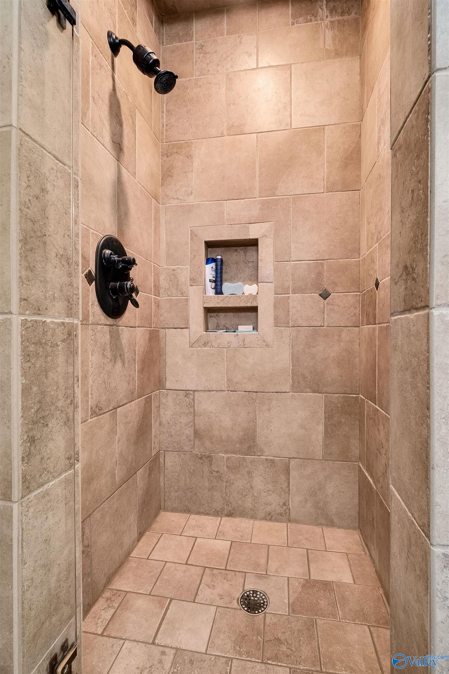 240 Oak Leaf Lane