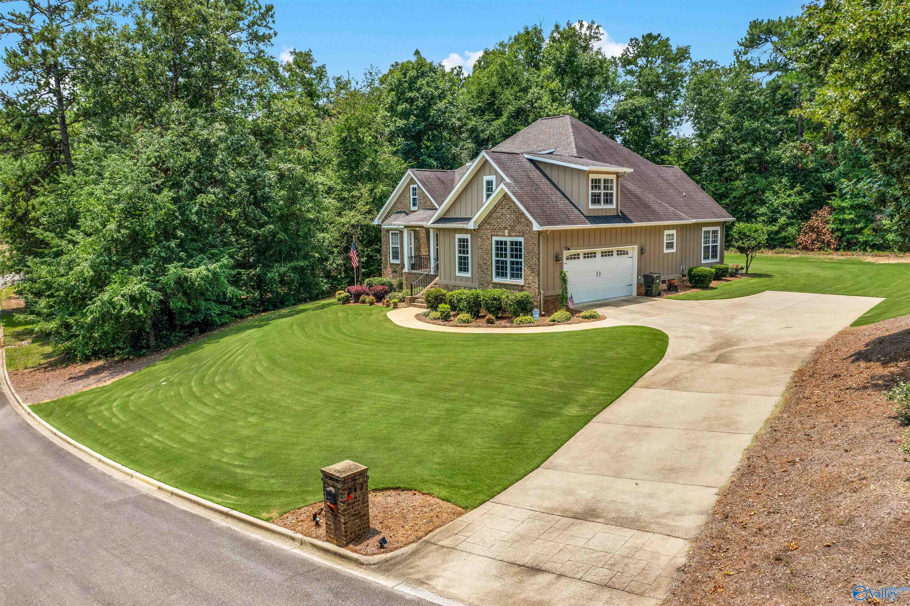 240 Oak Leaf Lane