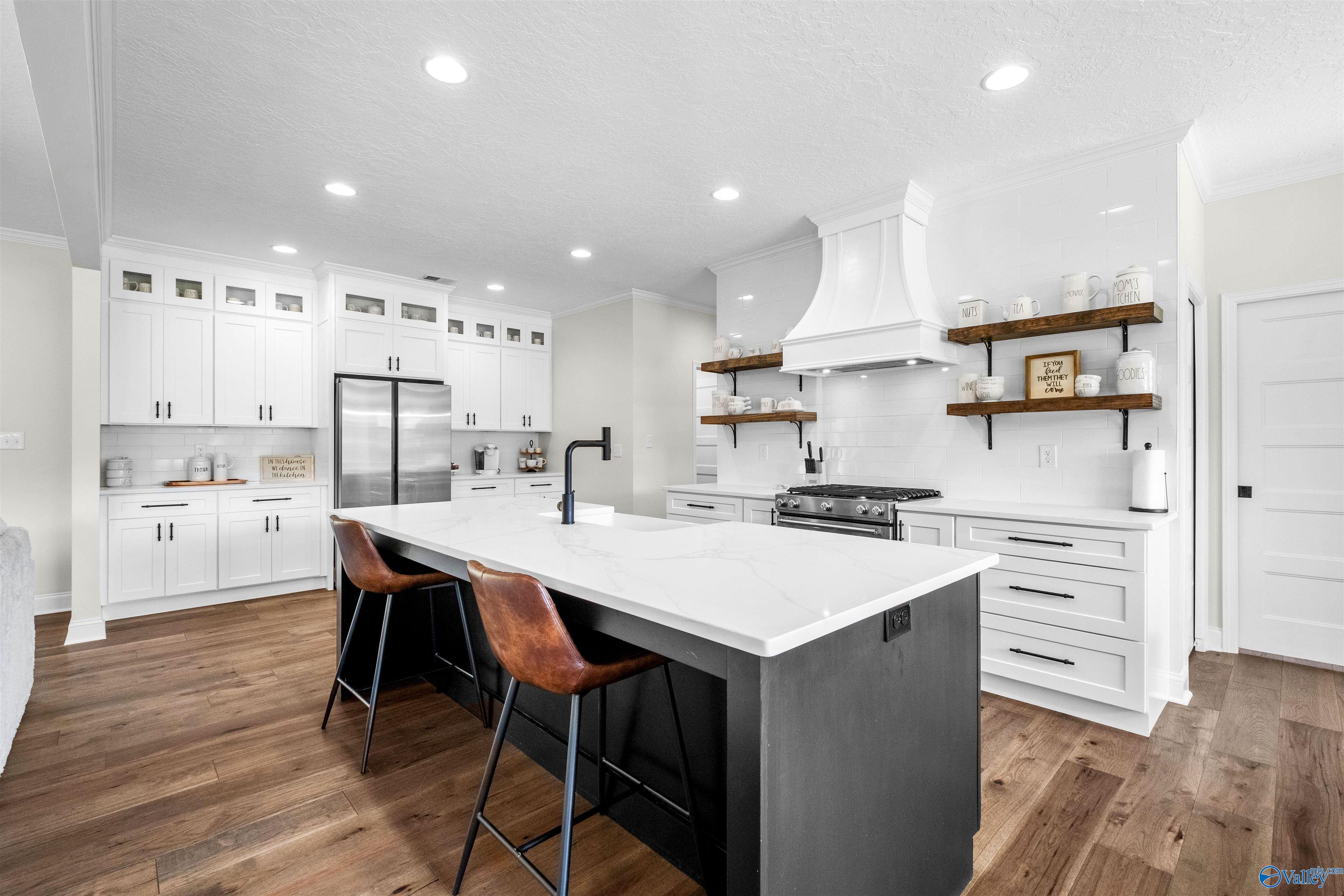 1380 Websters Chapel Rd