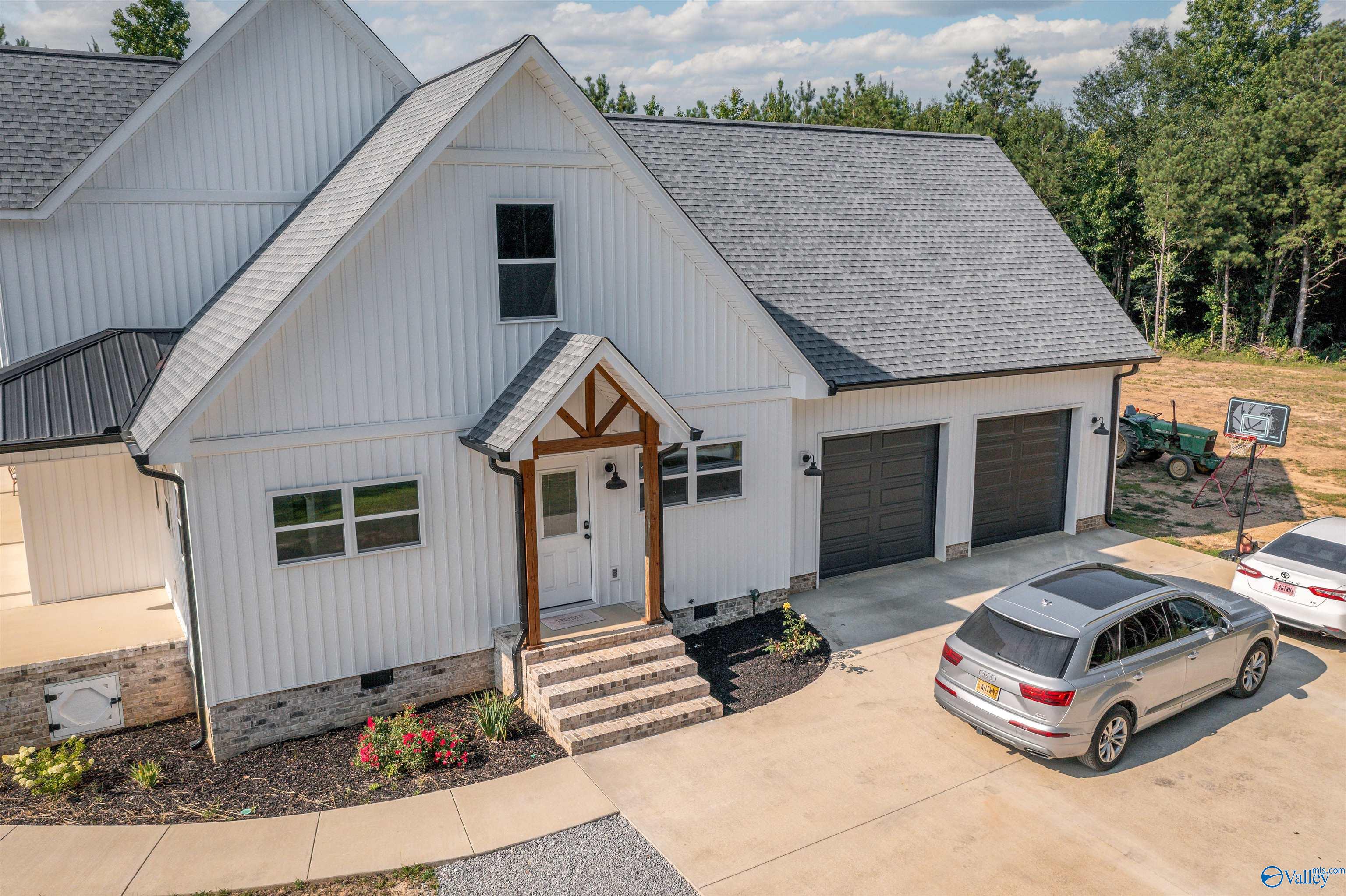 1380 Websters Chapel Rd