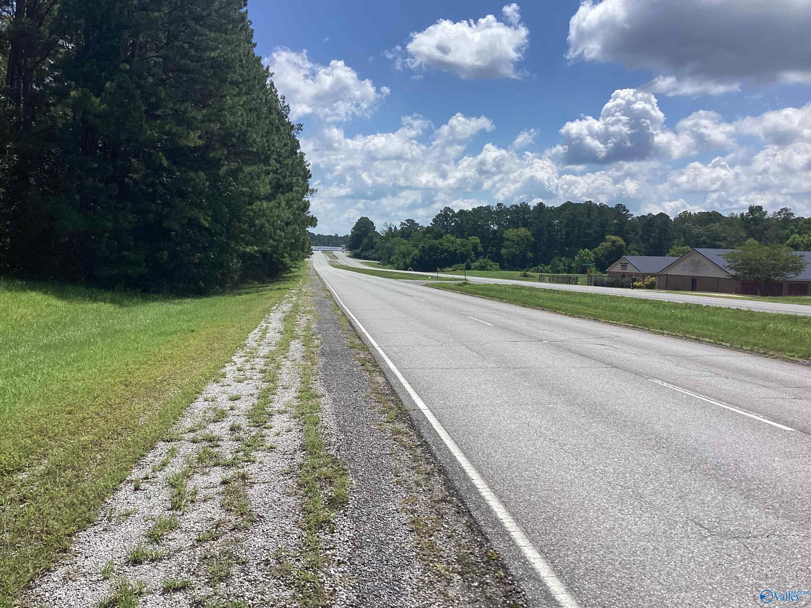 100x155 Gray Road