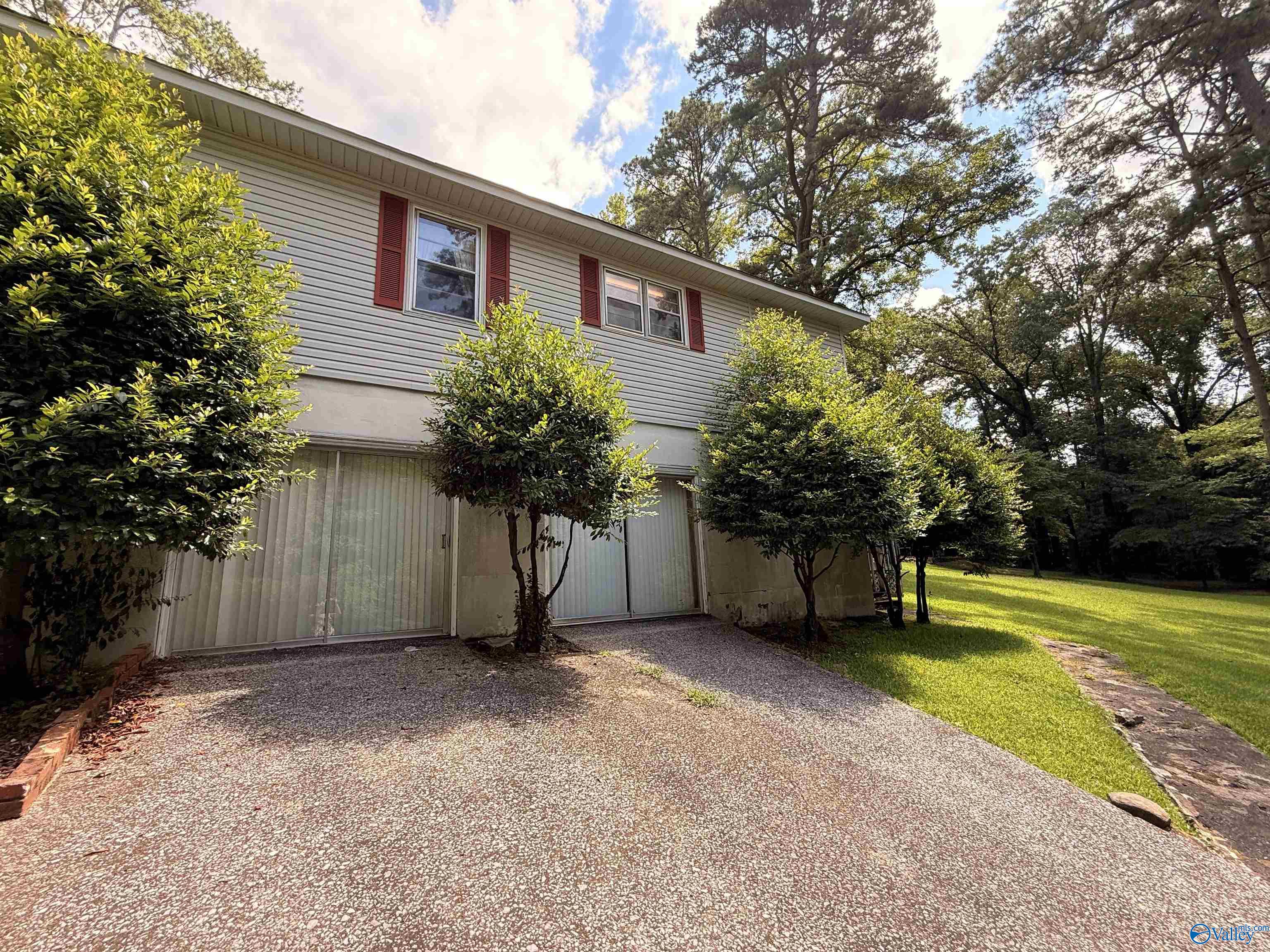 2401 Red Oak Road