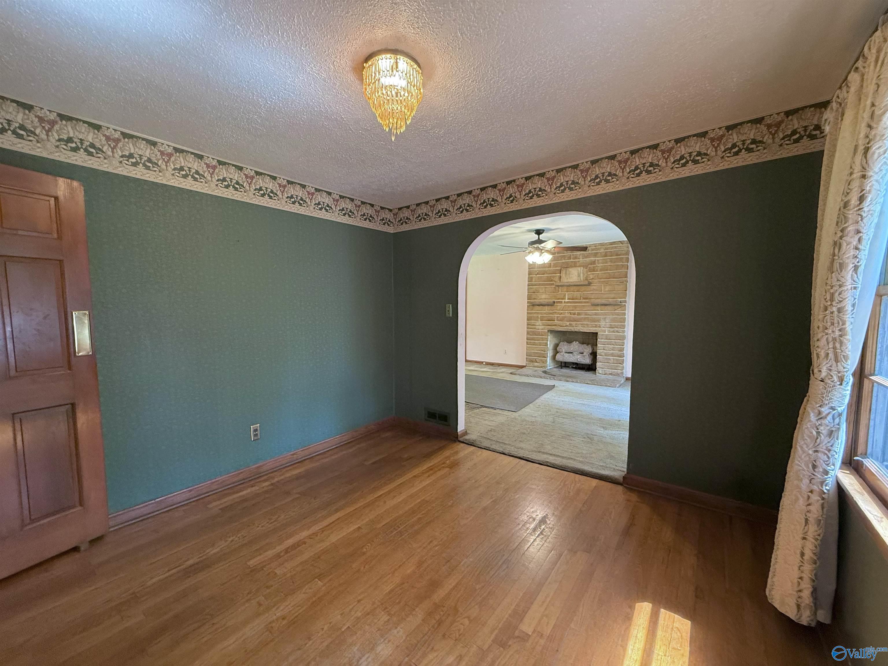 2401 Red Oak Road