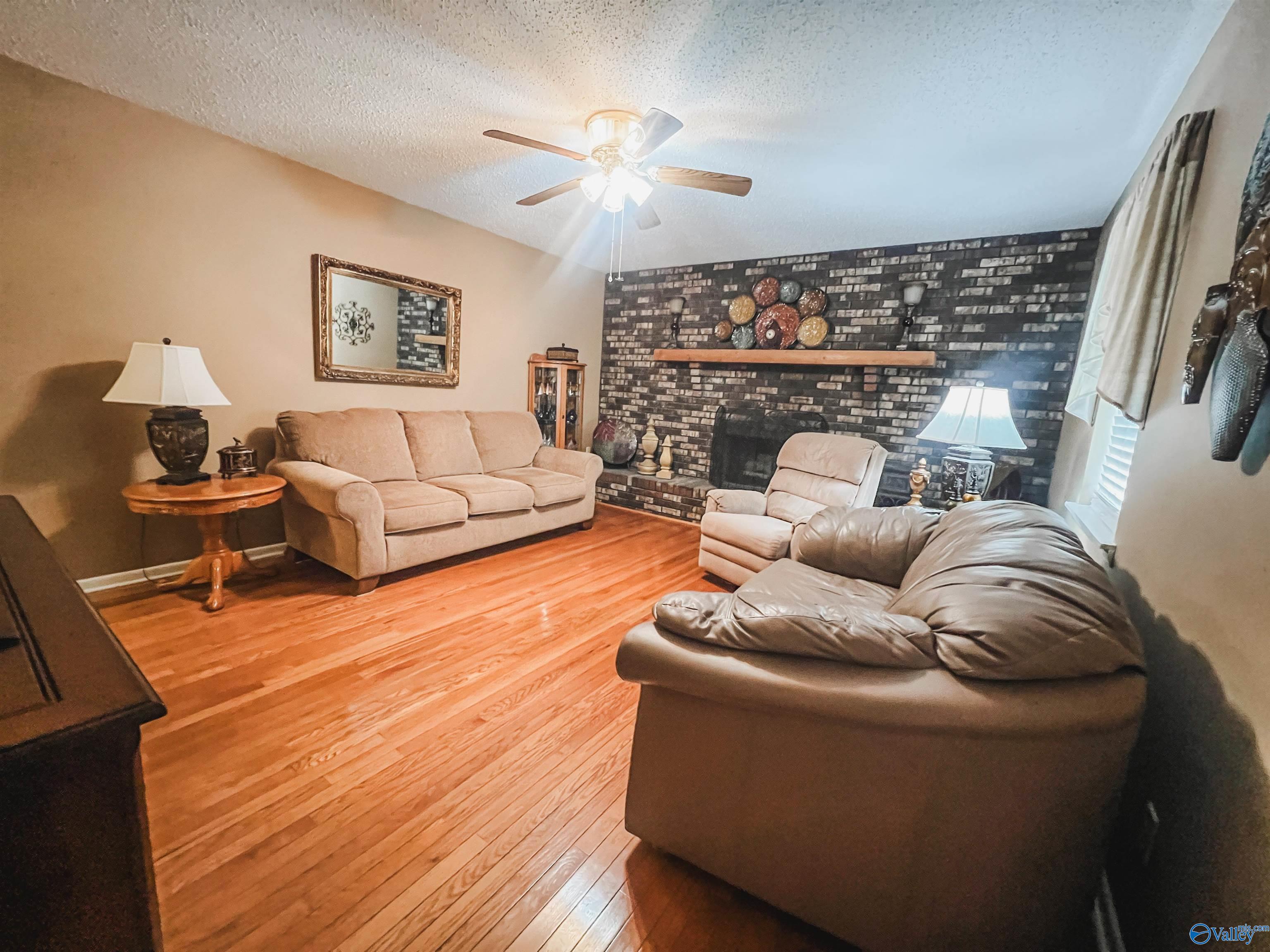 3694 Vistamont Circle