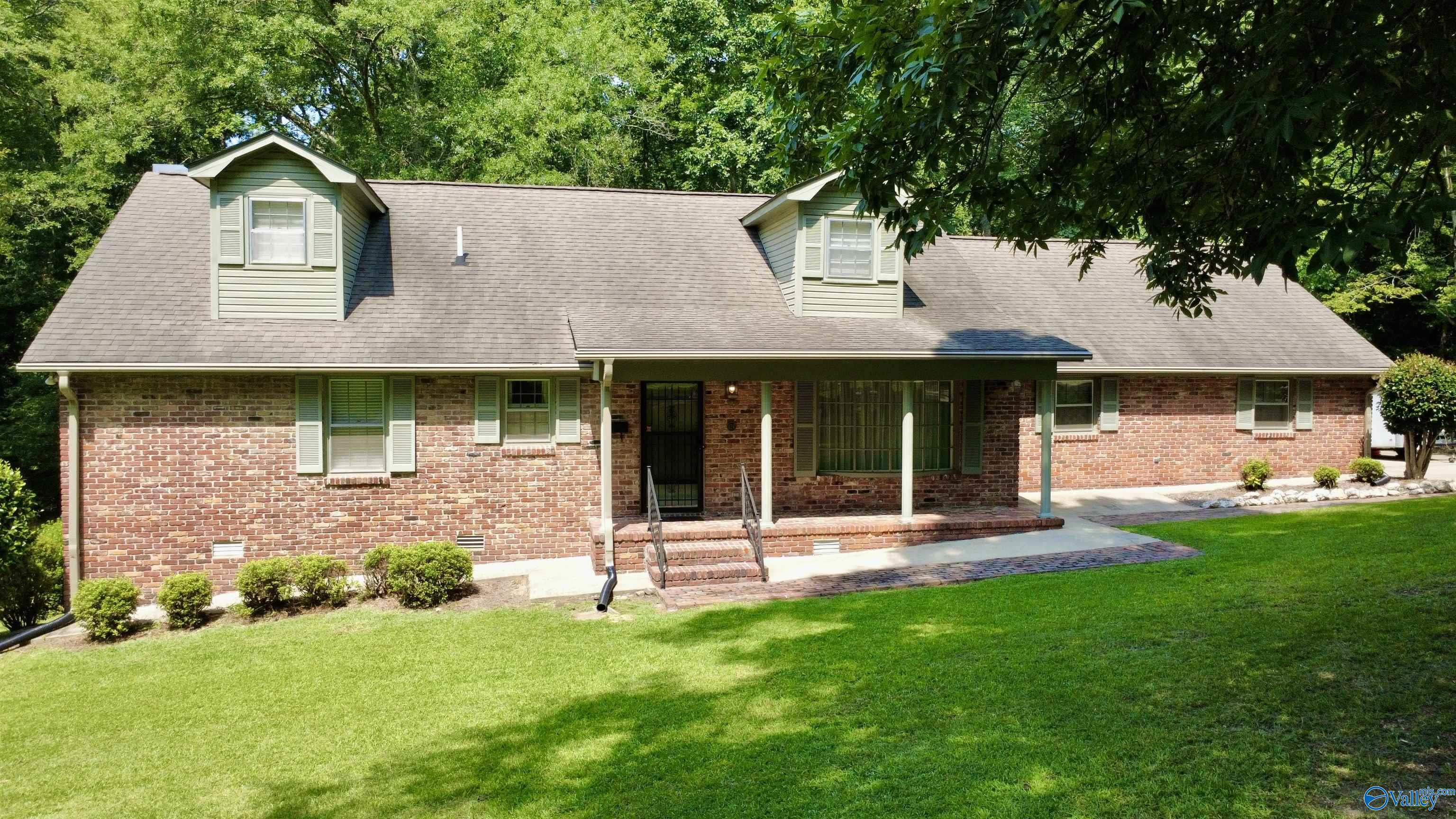 424 Shamrock Lane