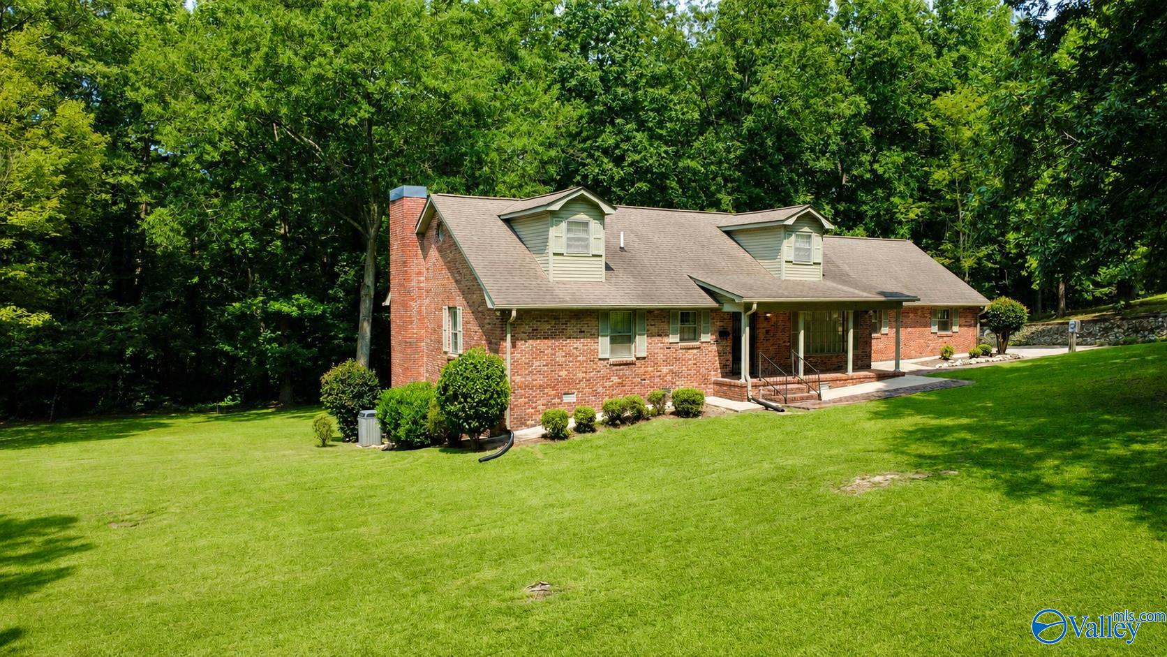 424 Shamrock Lane