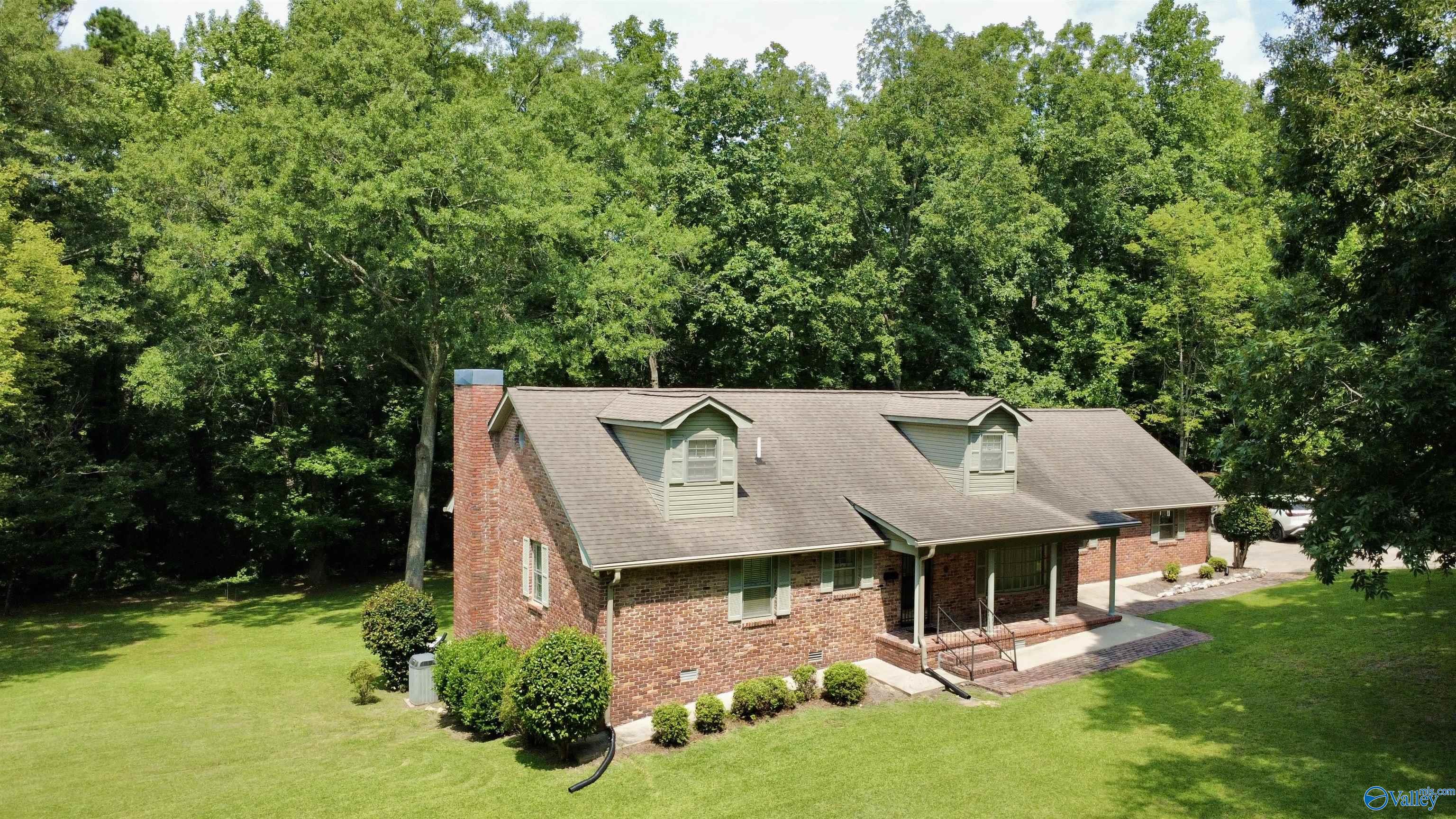 424 Shamrock Lane