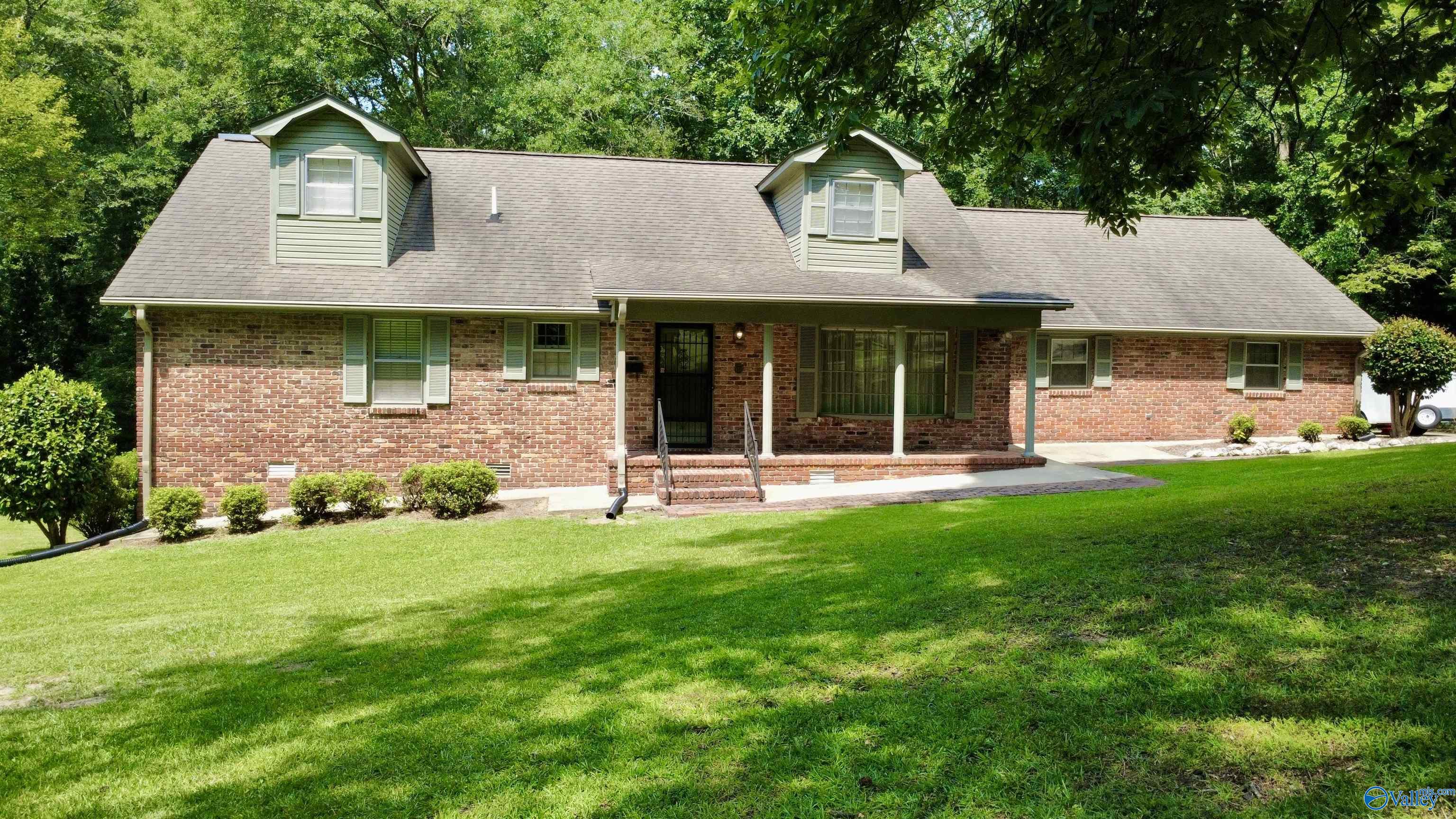 424 Shamrock Lane