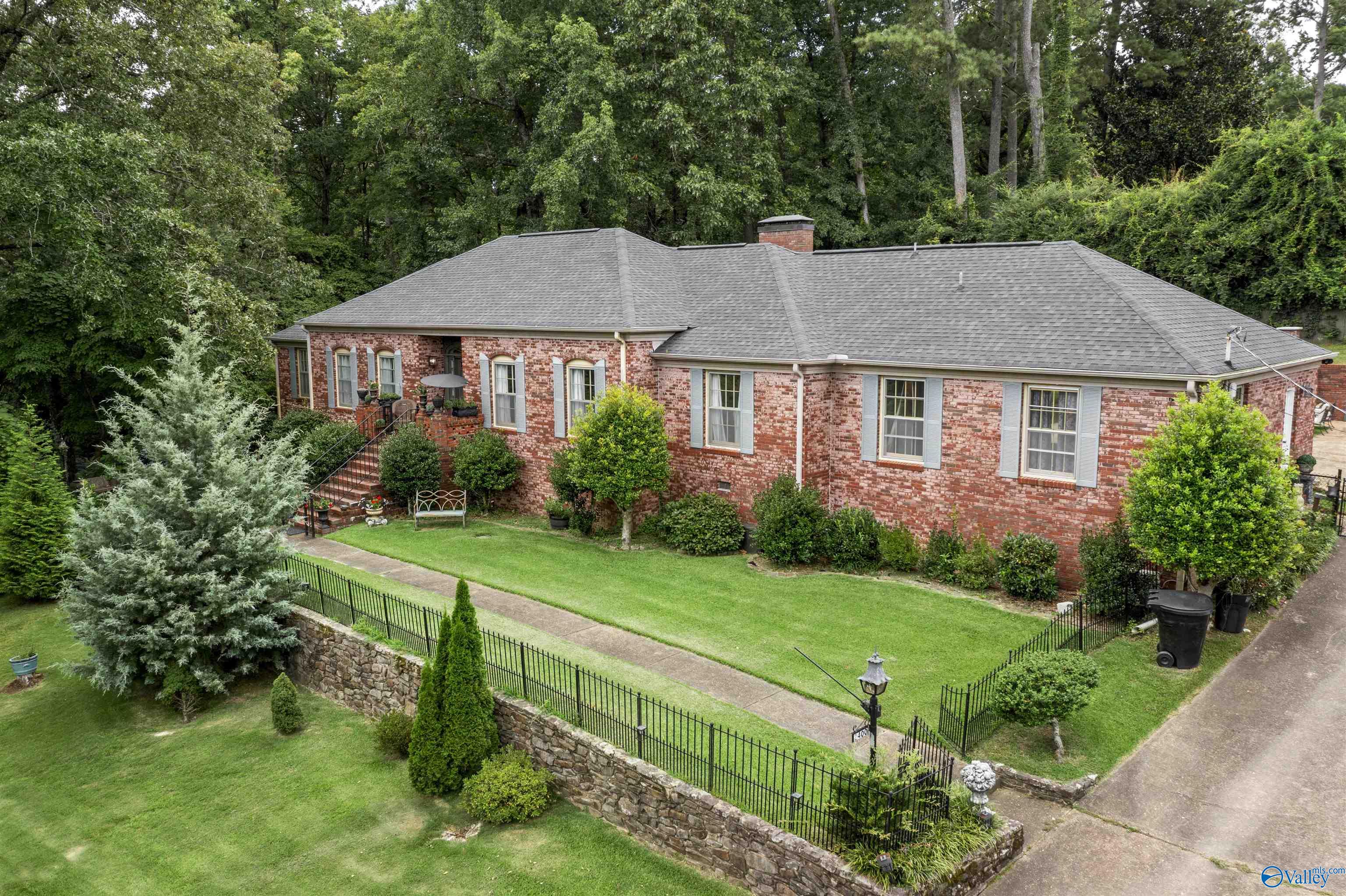2400 Red Oak Road