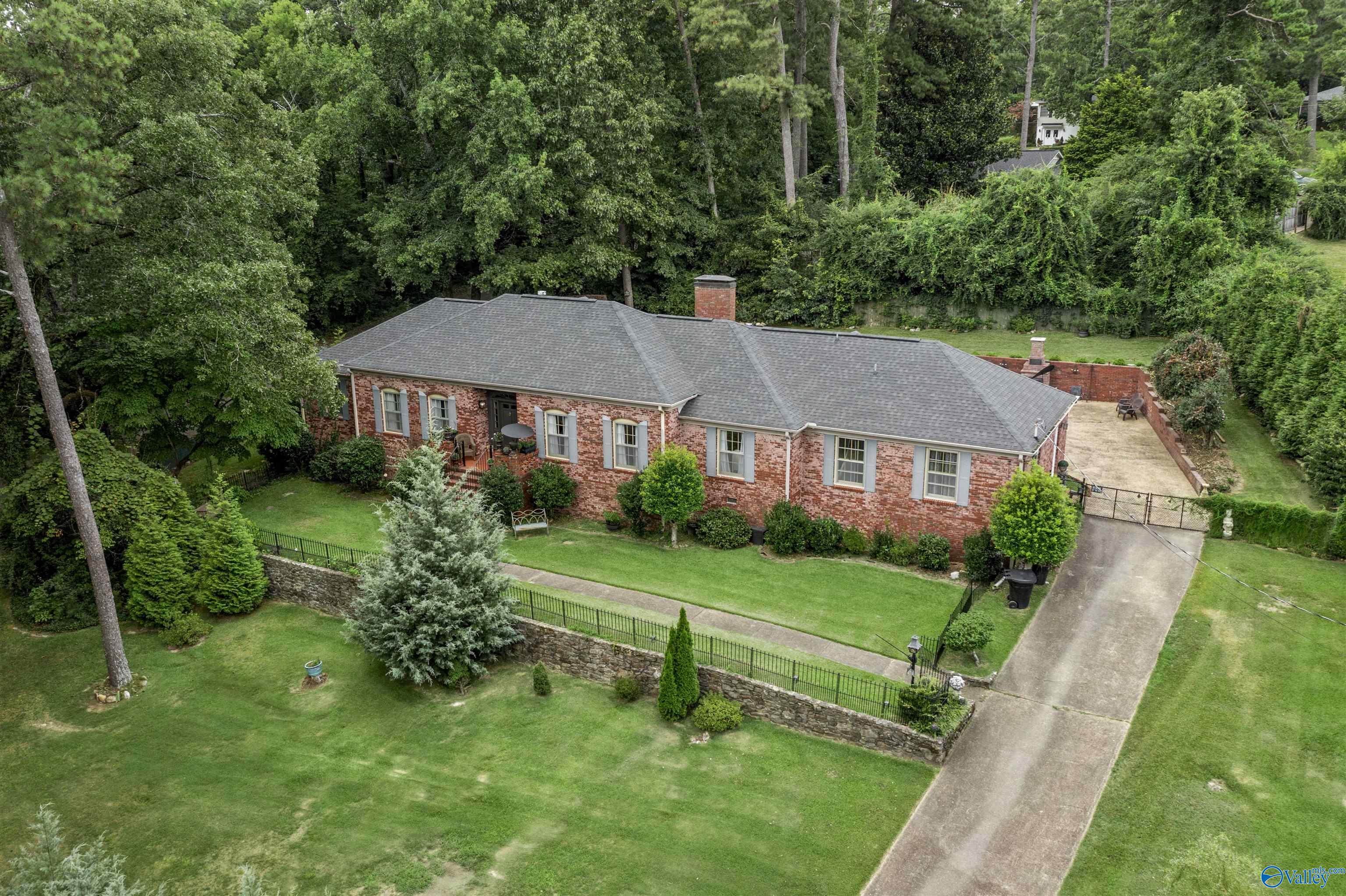 2400 Red Oak Road