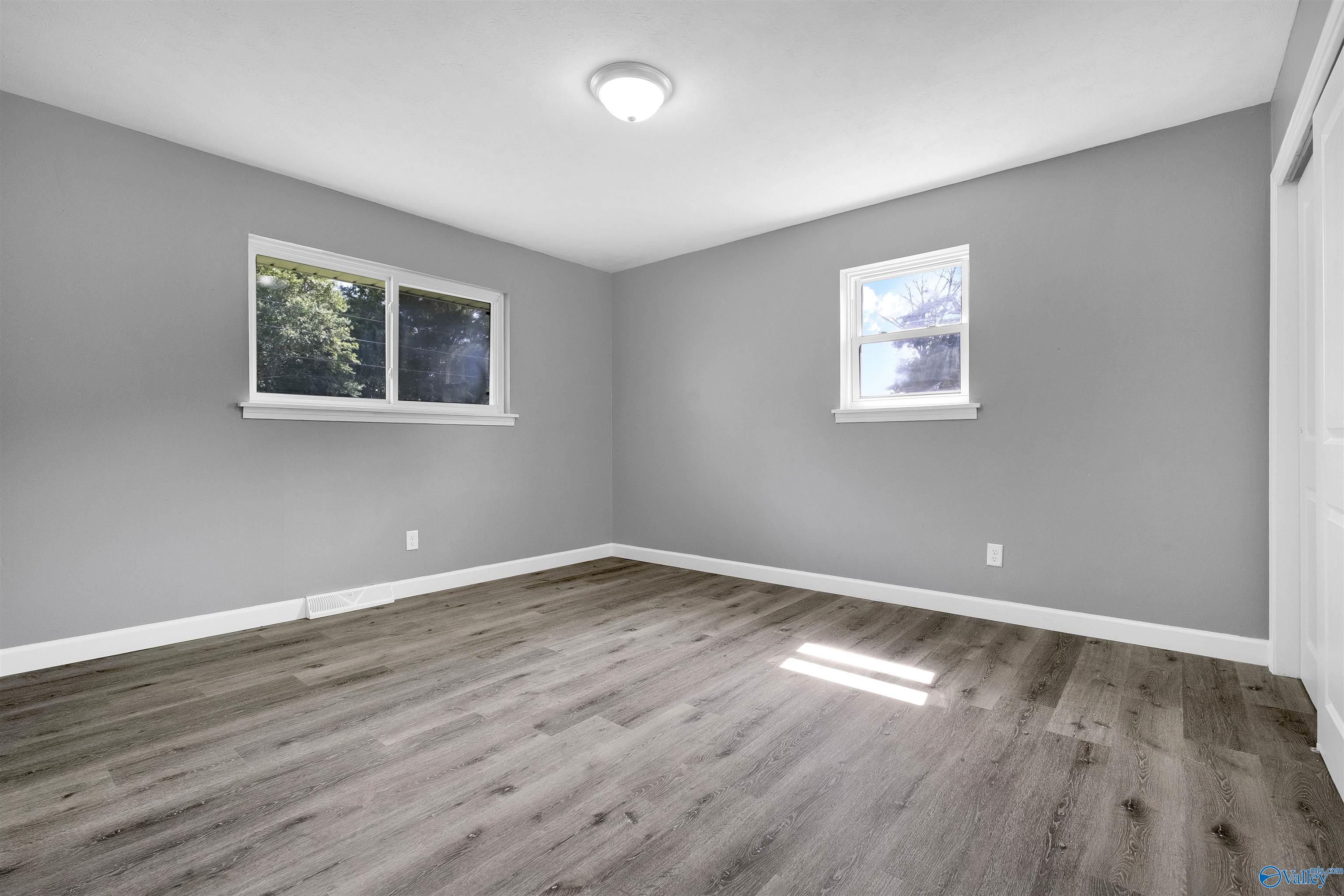2702 Sunset Drive