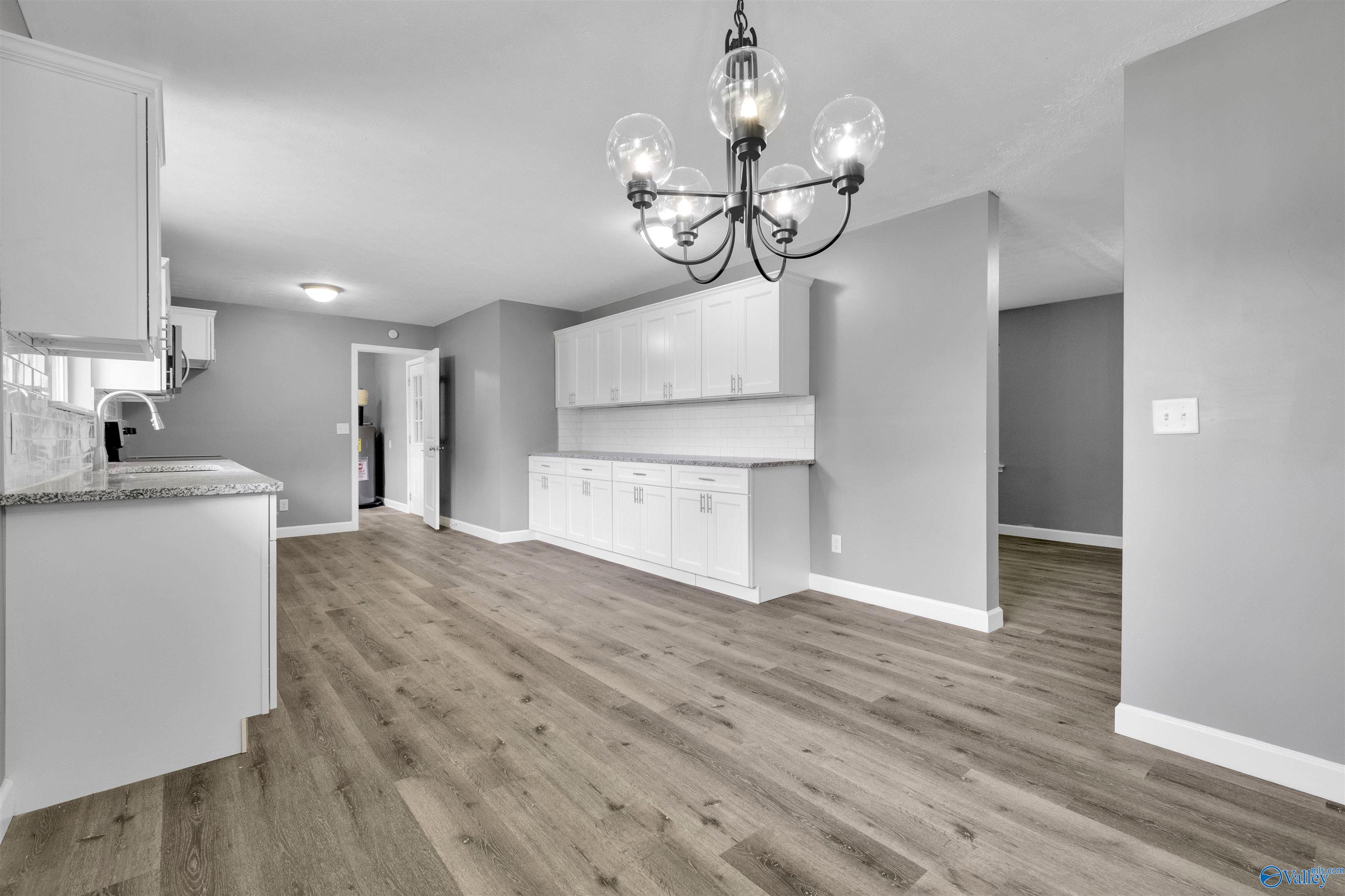 2702 Sunset Drive