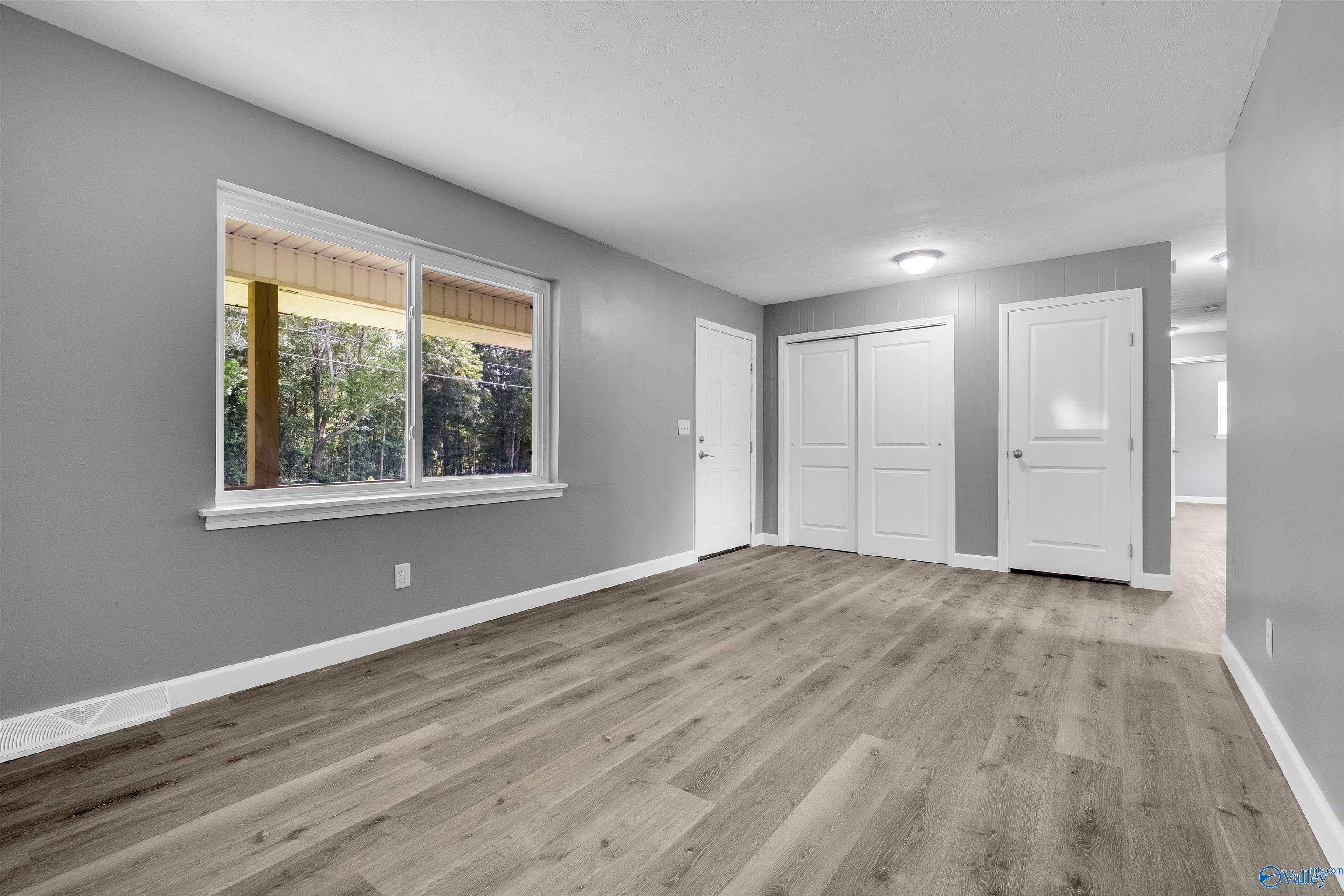 2702 Sunset Drive