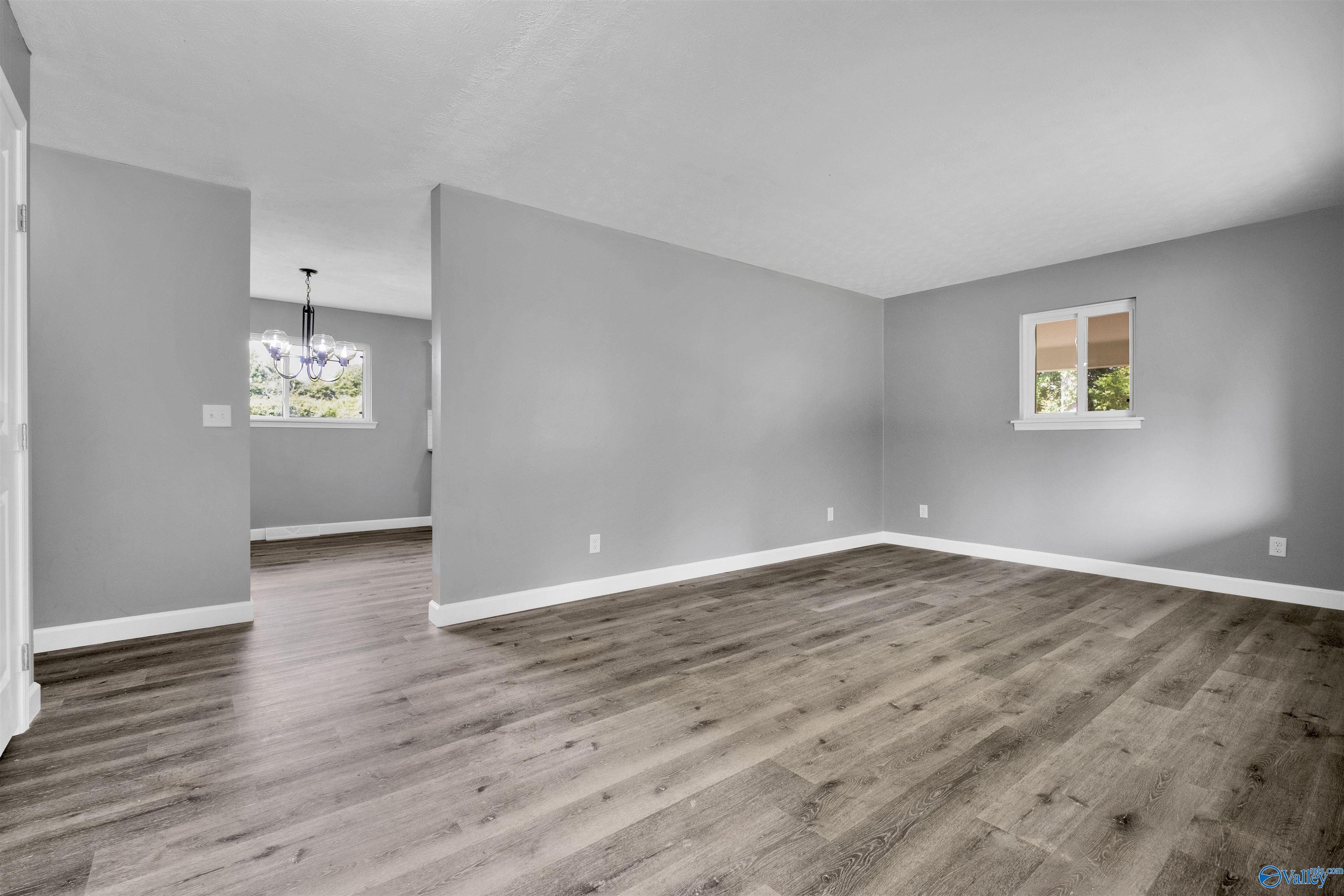 2702 Sunset Drive