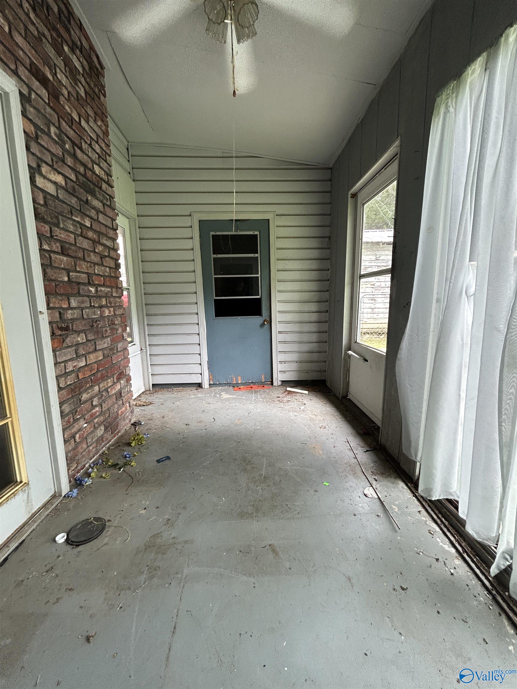 406 Herzberg Circle