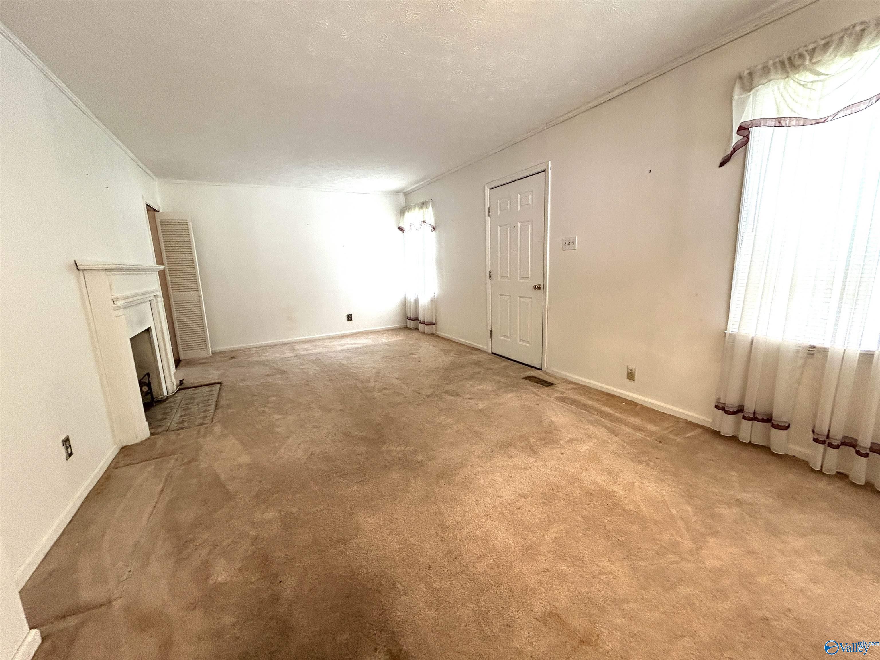 406 Herzberg Circle