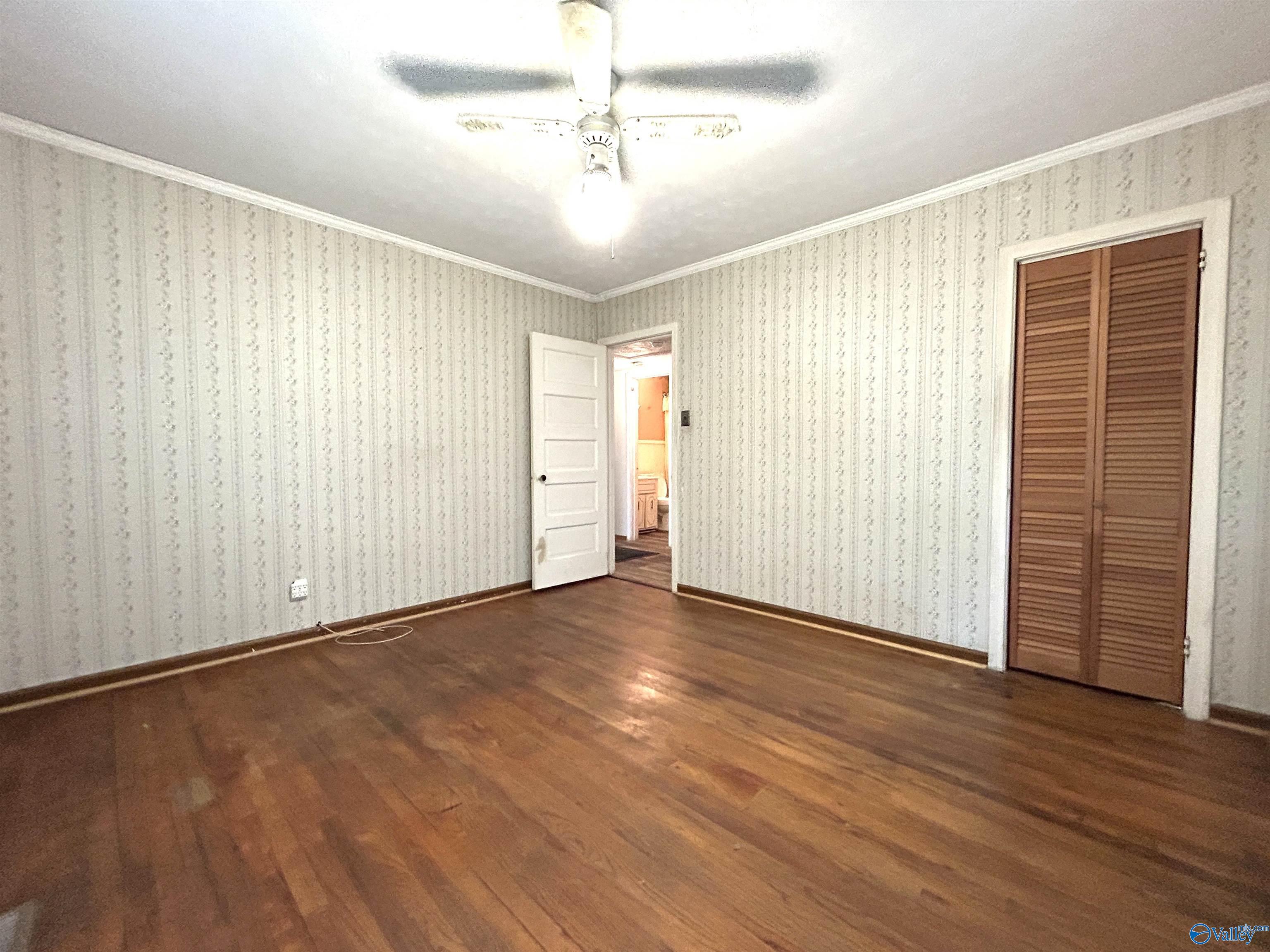 406 Herzberg Circle