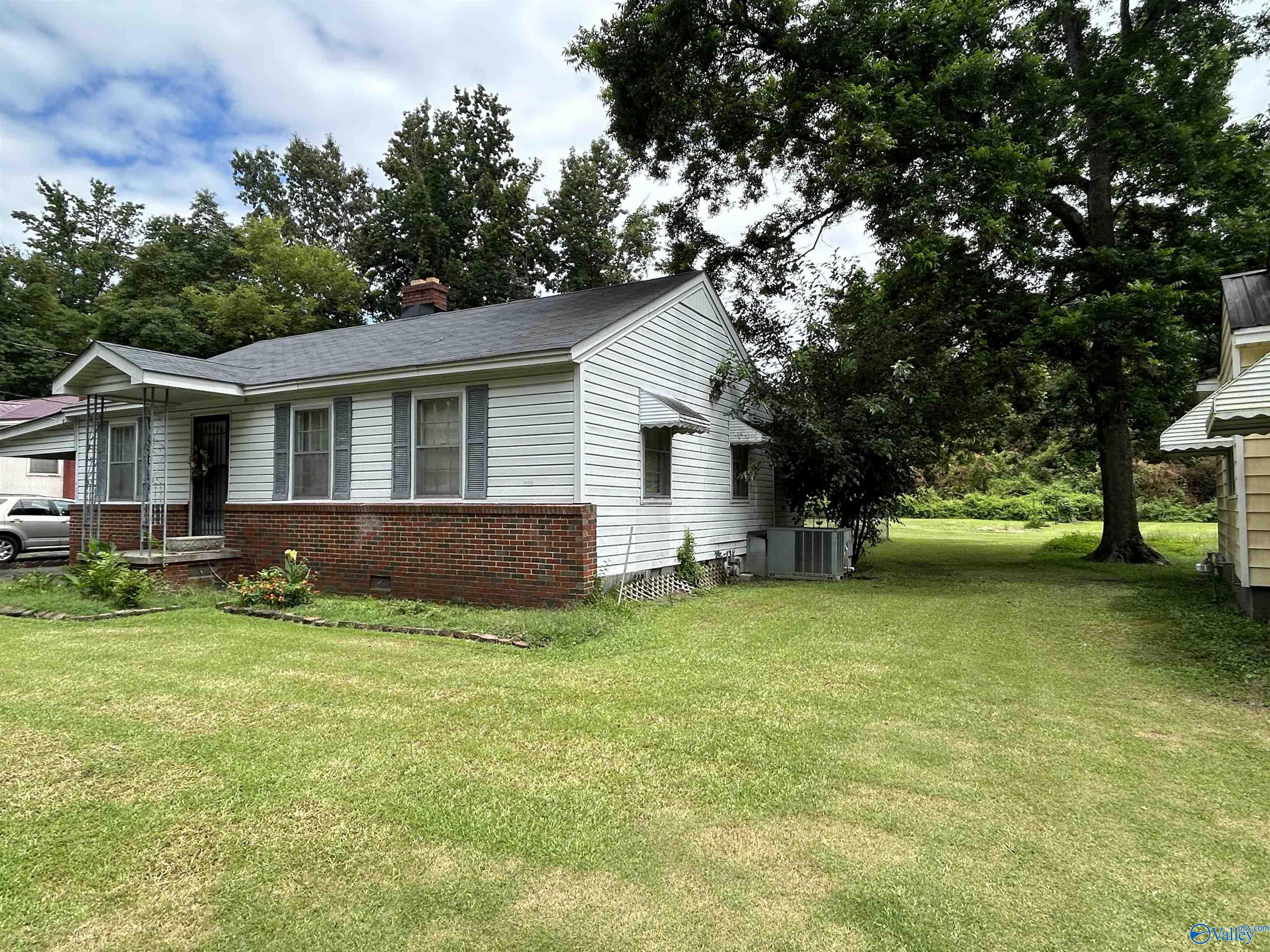 406 Herzberg Circle