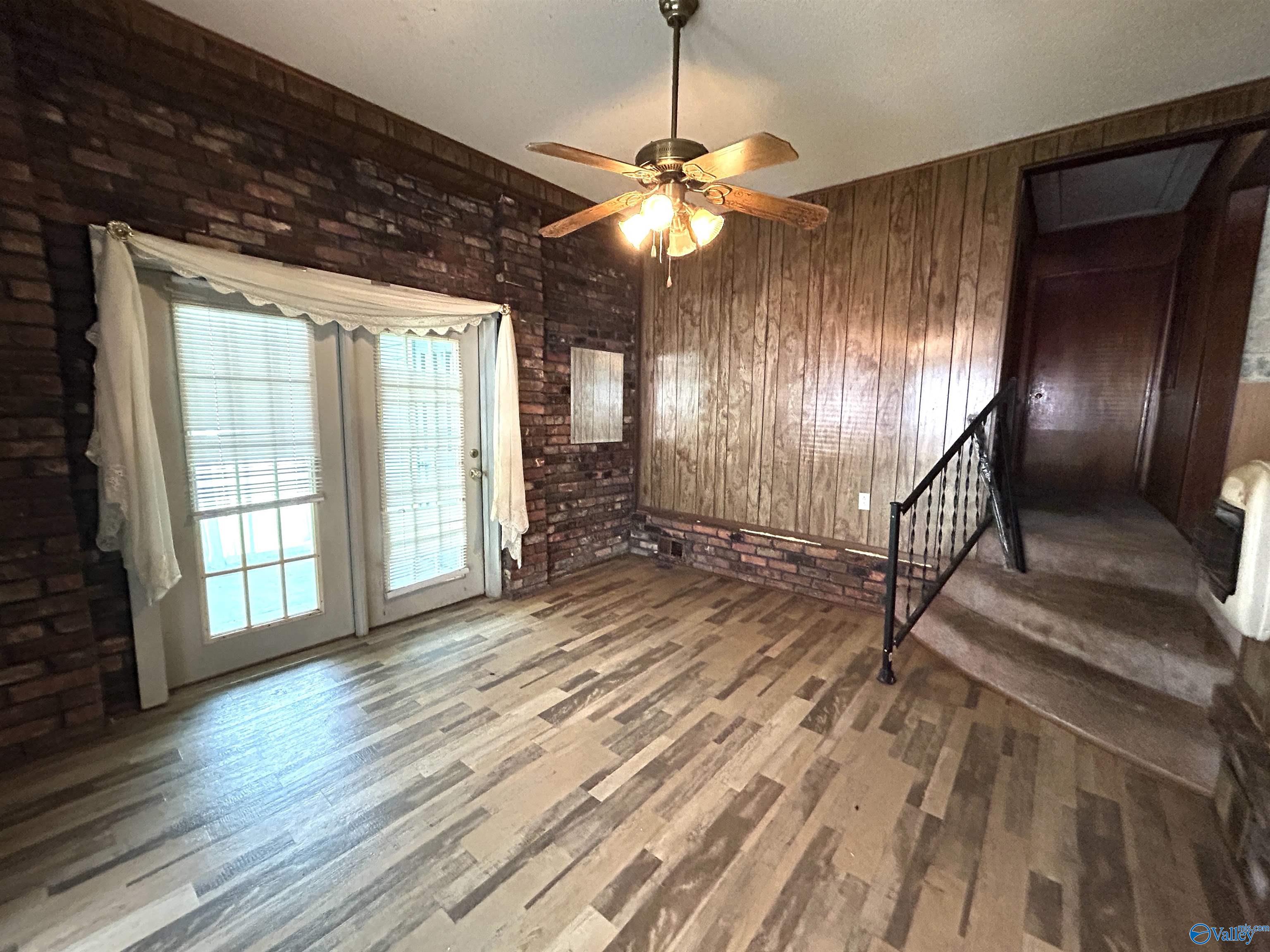 406 Herzberg Circle