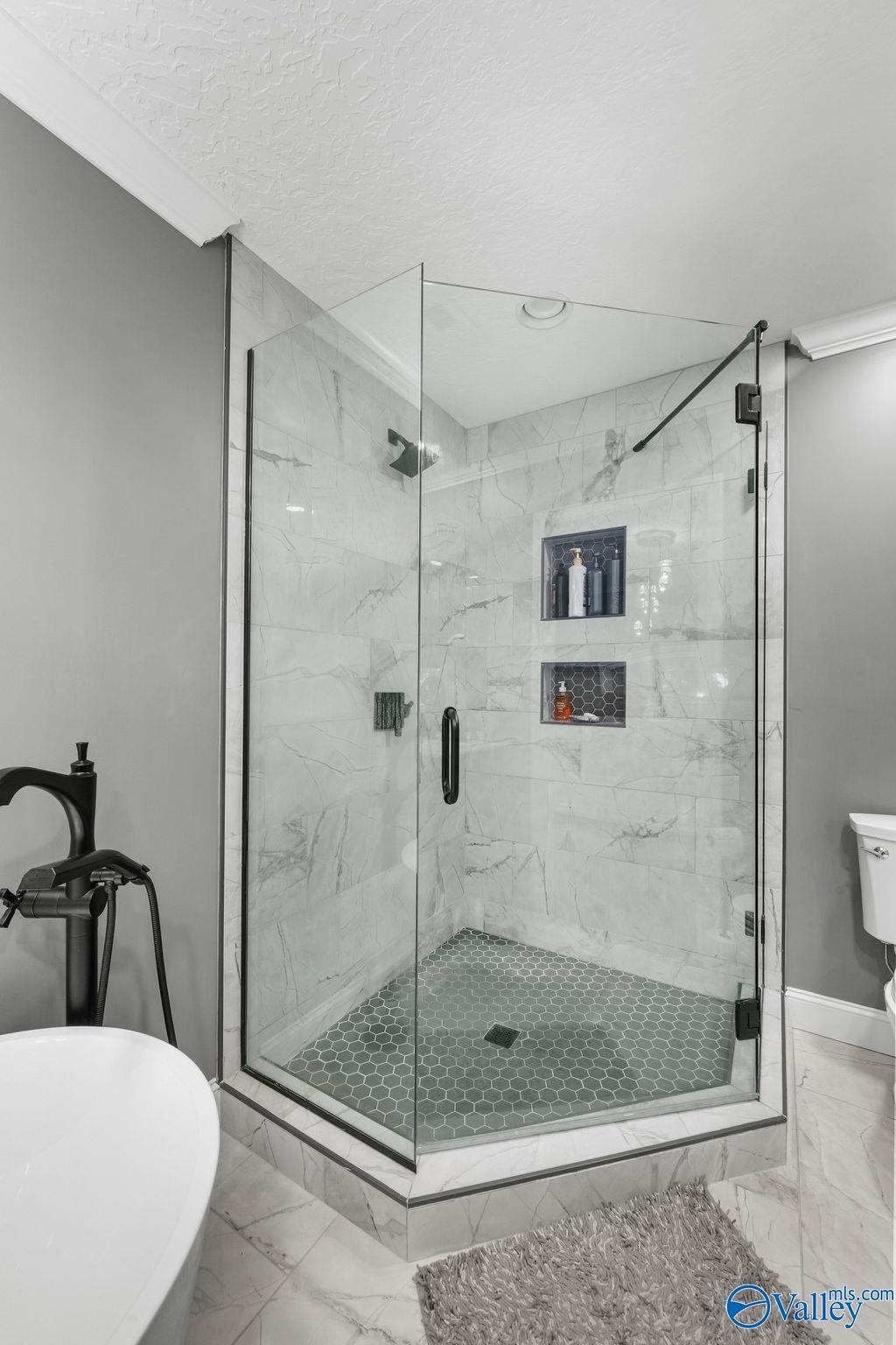 213 Tabor Road