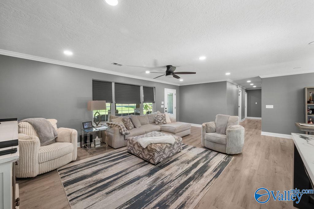 213 Tabor Road