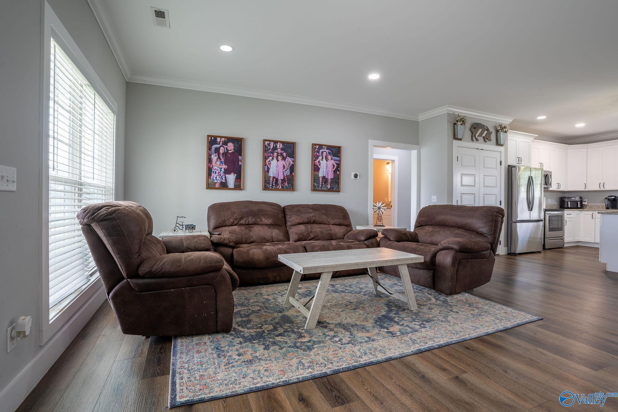 95 Edgewood Street