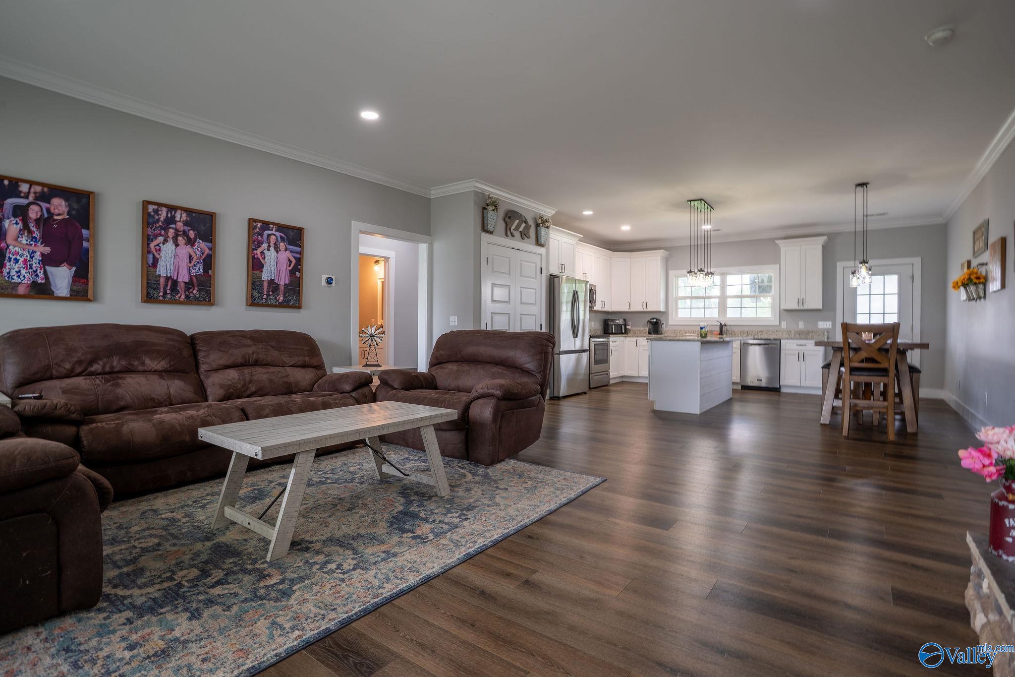 95 Edgewood Street