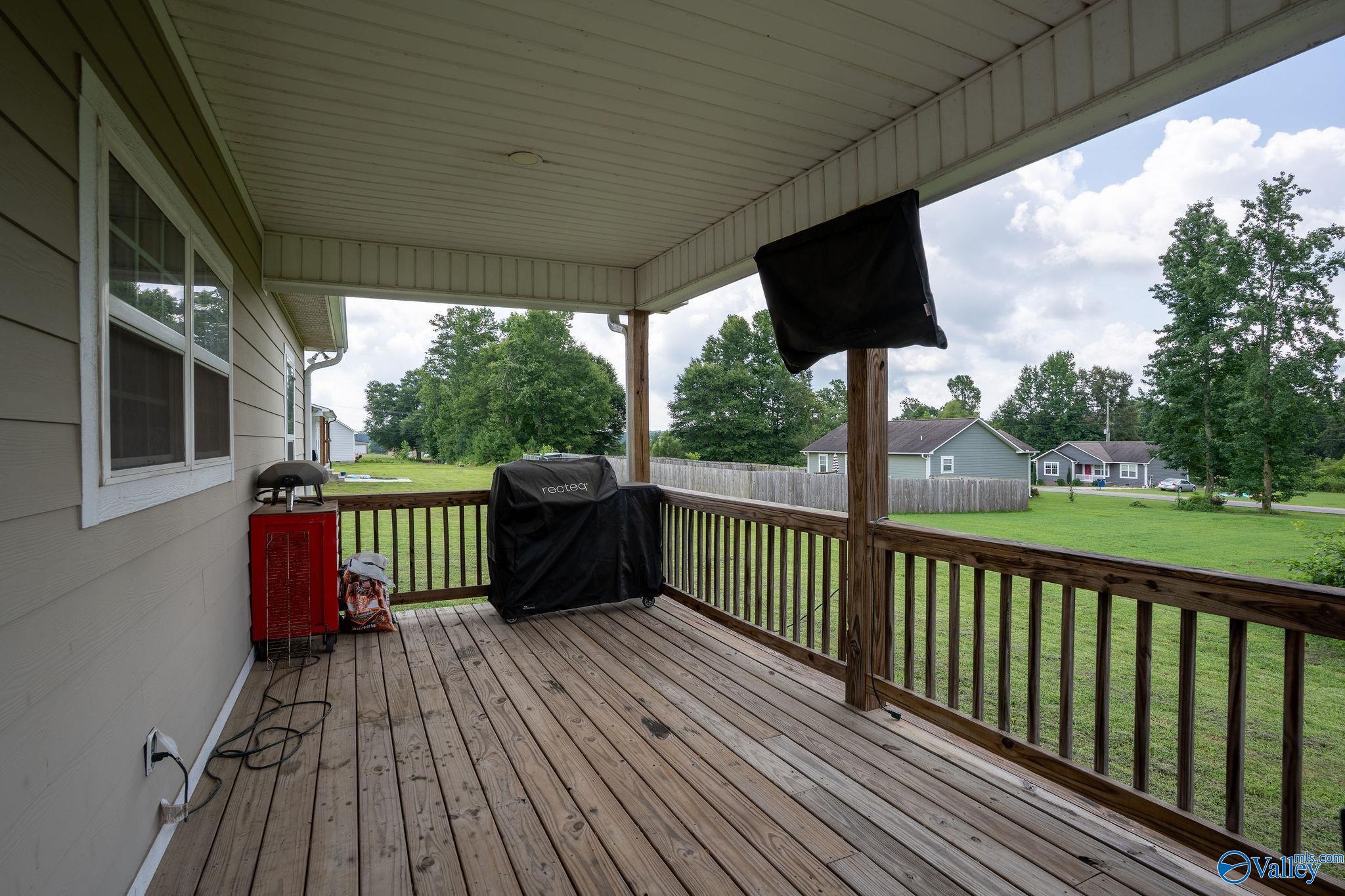 95 Edgewood Street