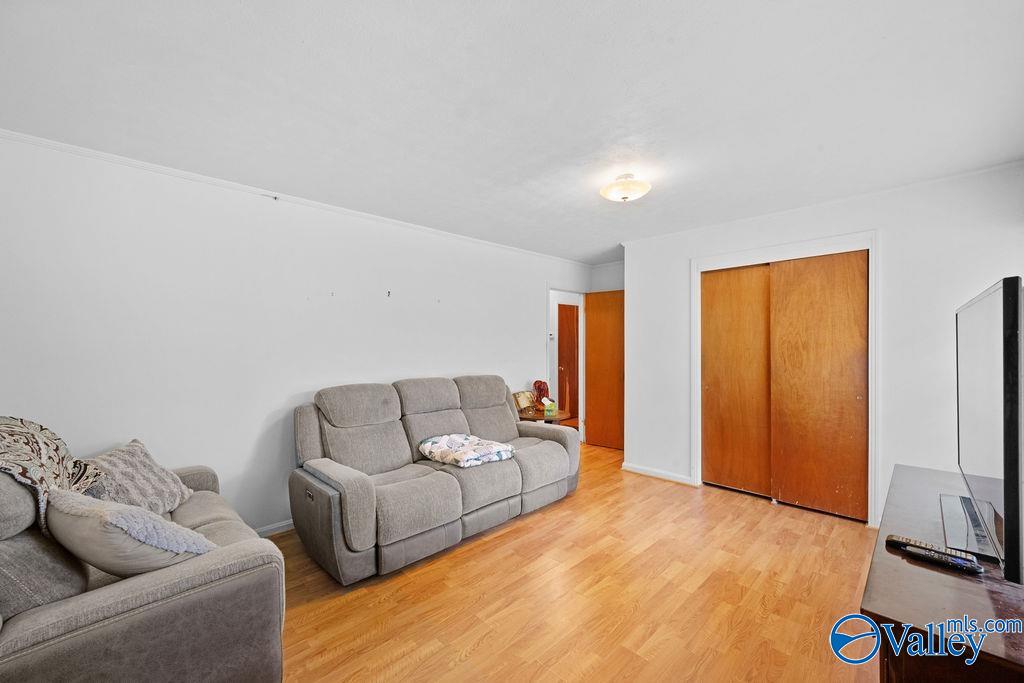 319 Pickens Street SE