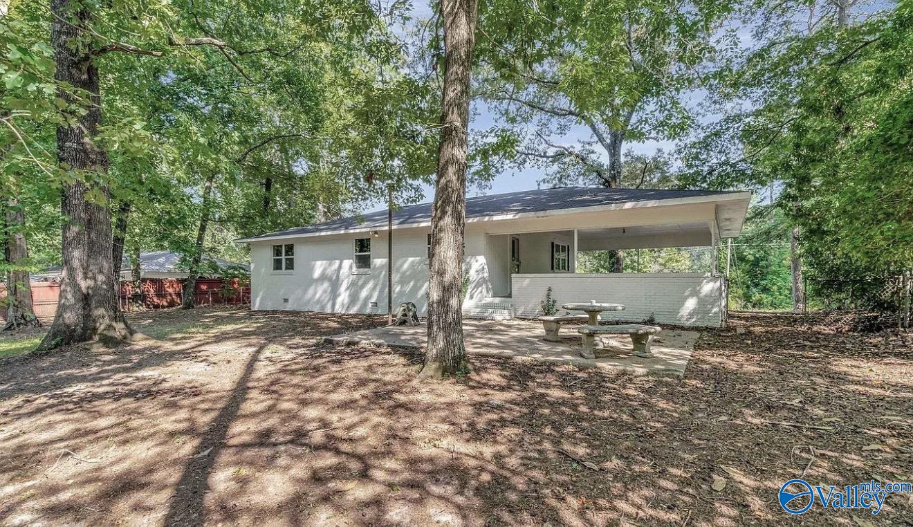 233 Carleen Street