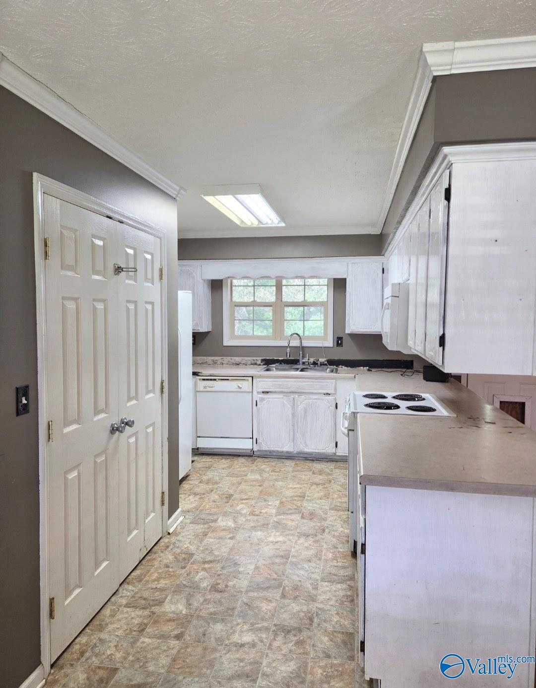 2680 Country Road