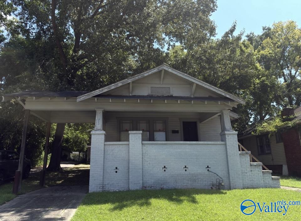 712 S 10th Street