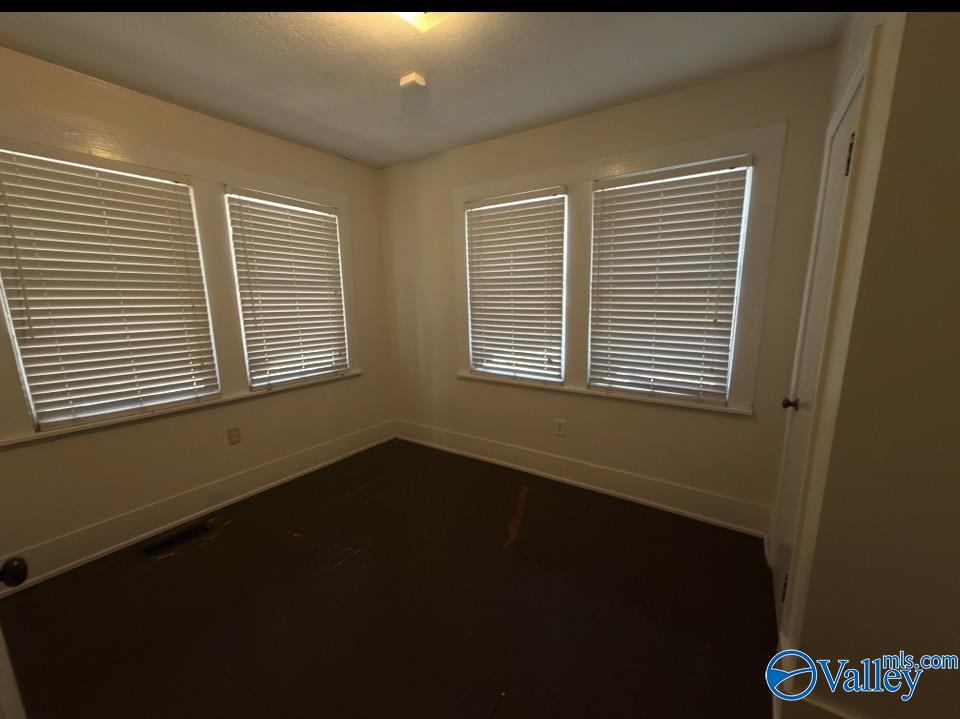712 S 10th Street