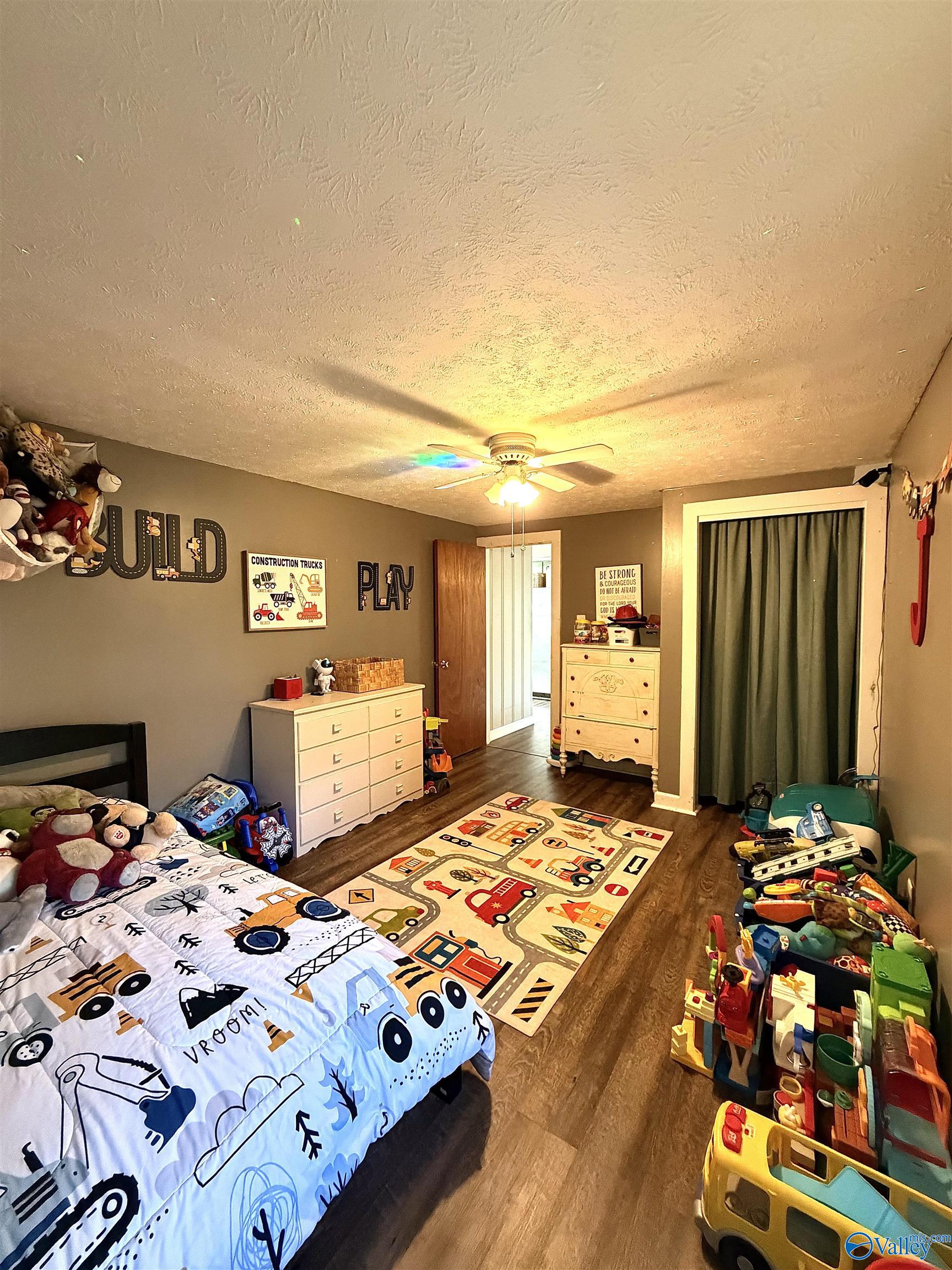 1630 Valley Drive